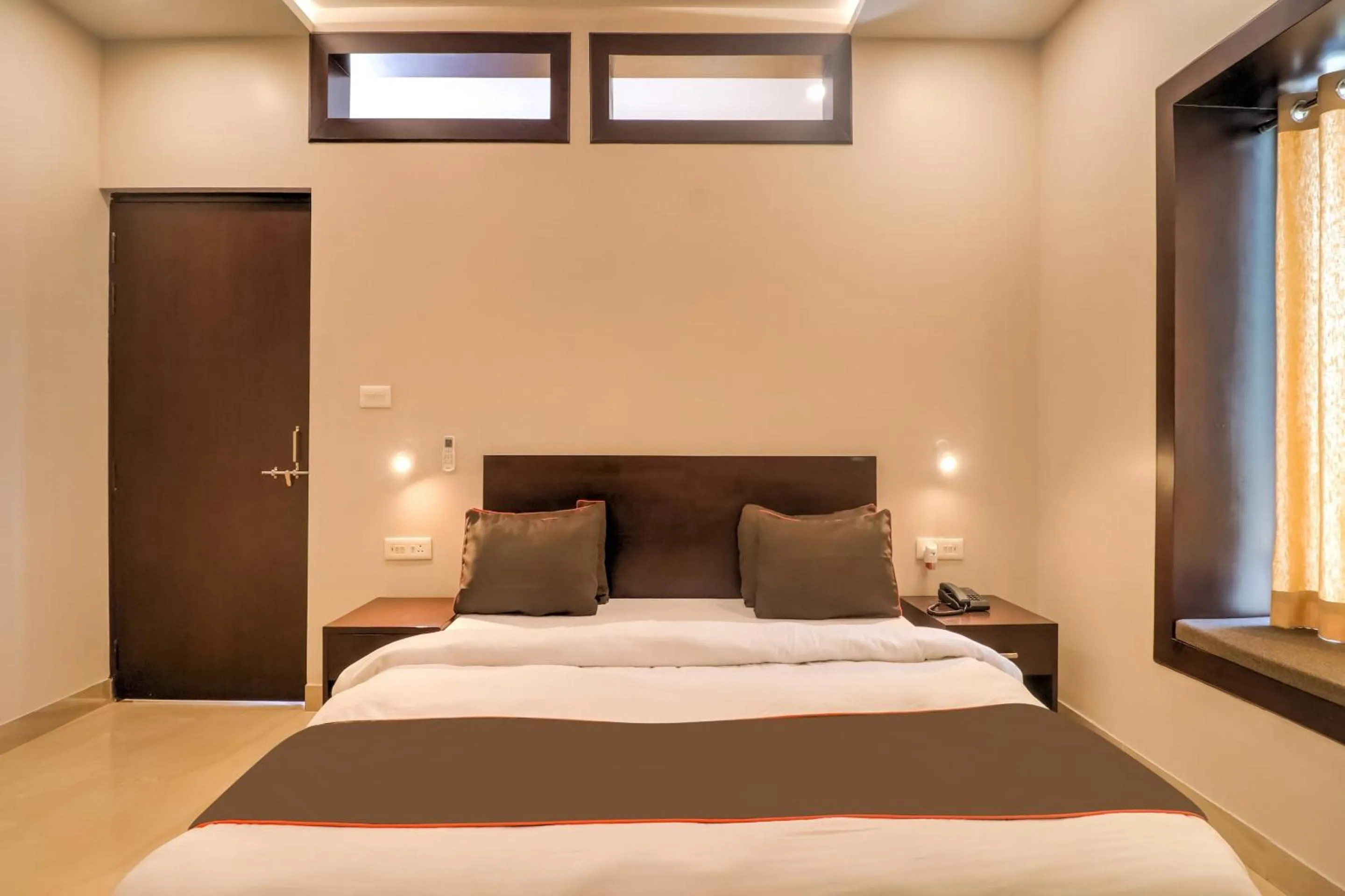 Bedroom, Bed in Super Townhouse Amaraa Farms Near LuLu Hypermarket