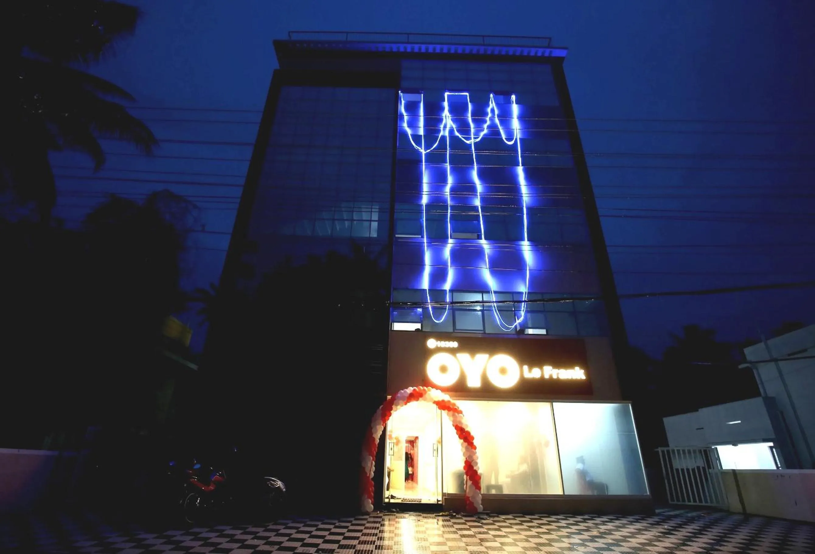 Facade/entrance in Super Hotel O Technopark Formerly Le Frank