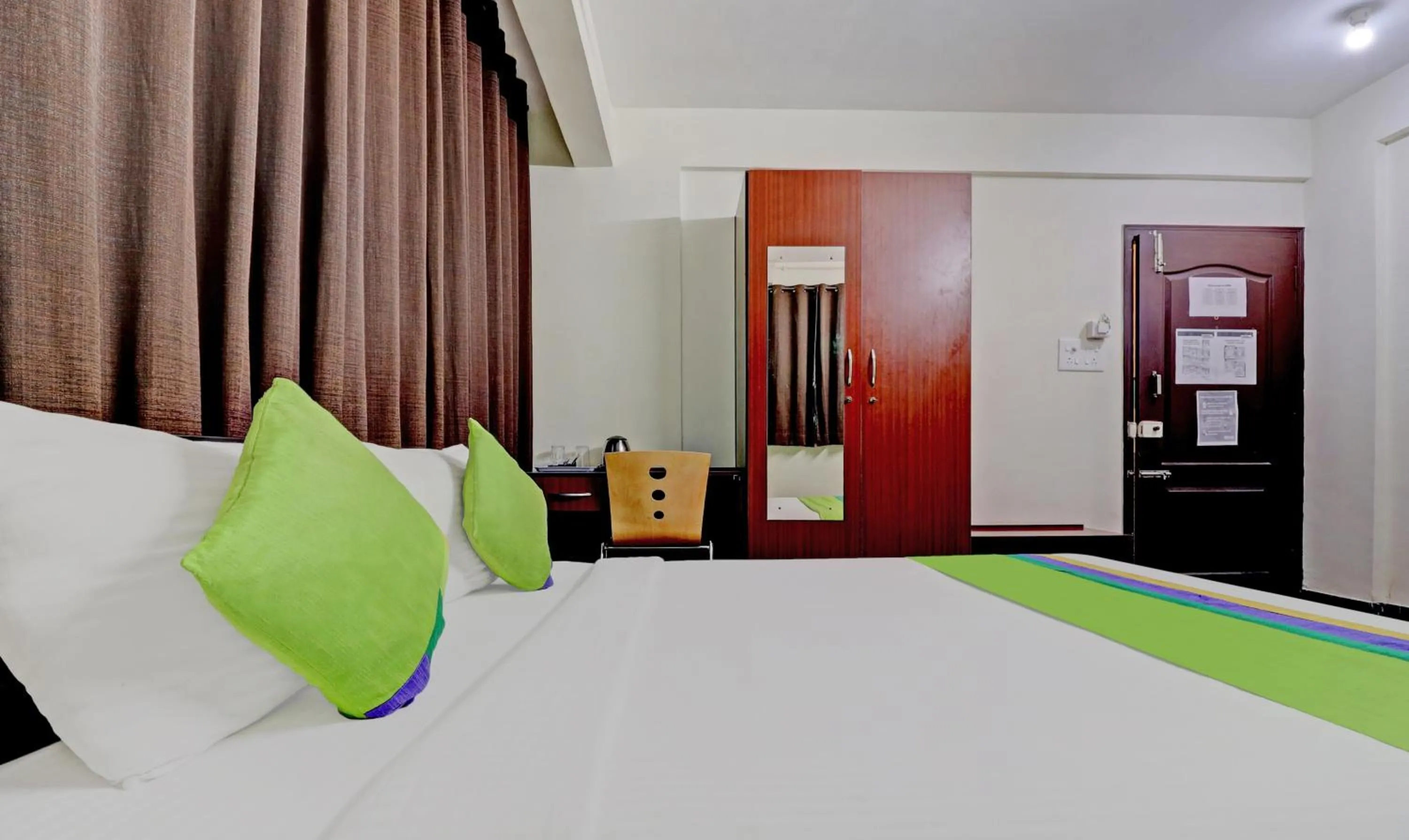 Bedroom in Itsy Hotels - Comfort Delight