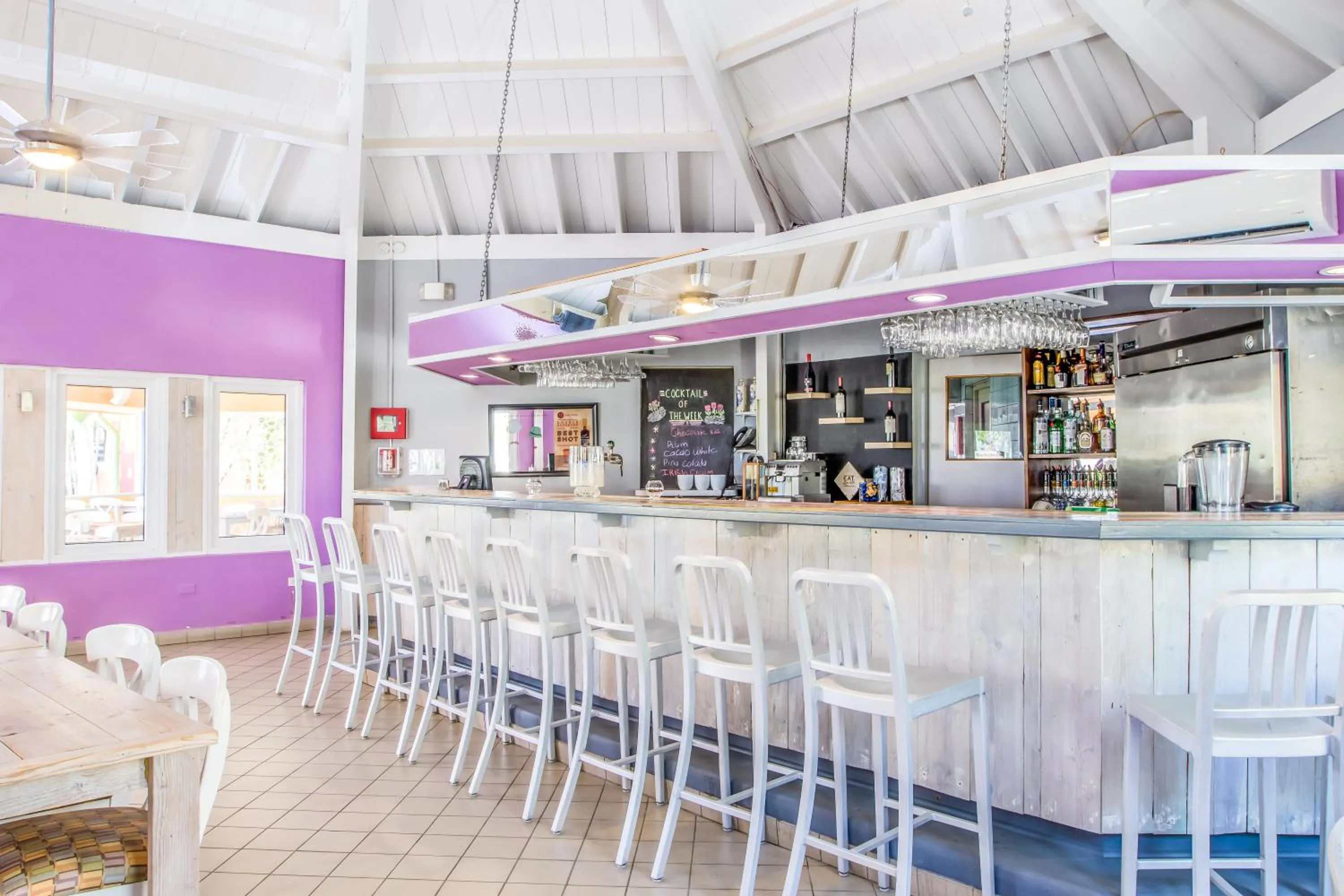 Communal lounge/ TV room in MVC Eagle Beach