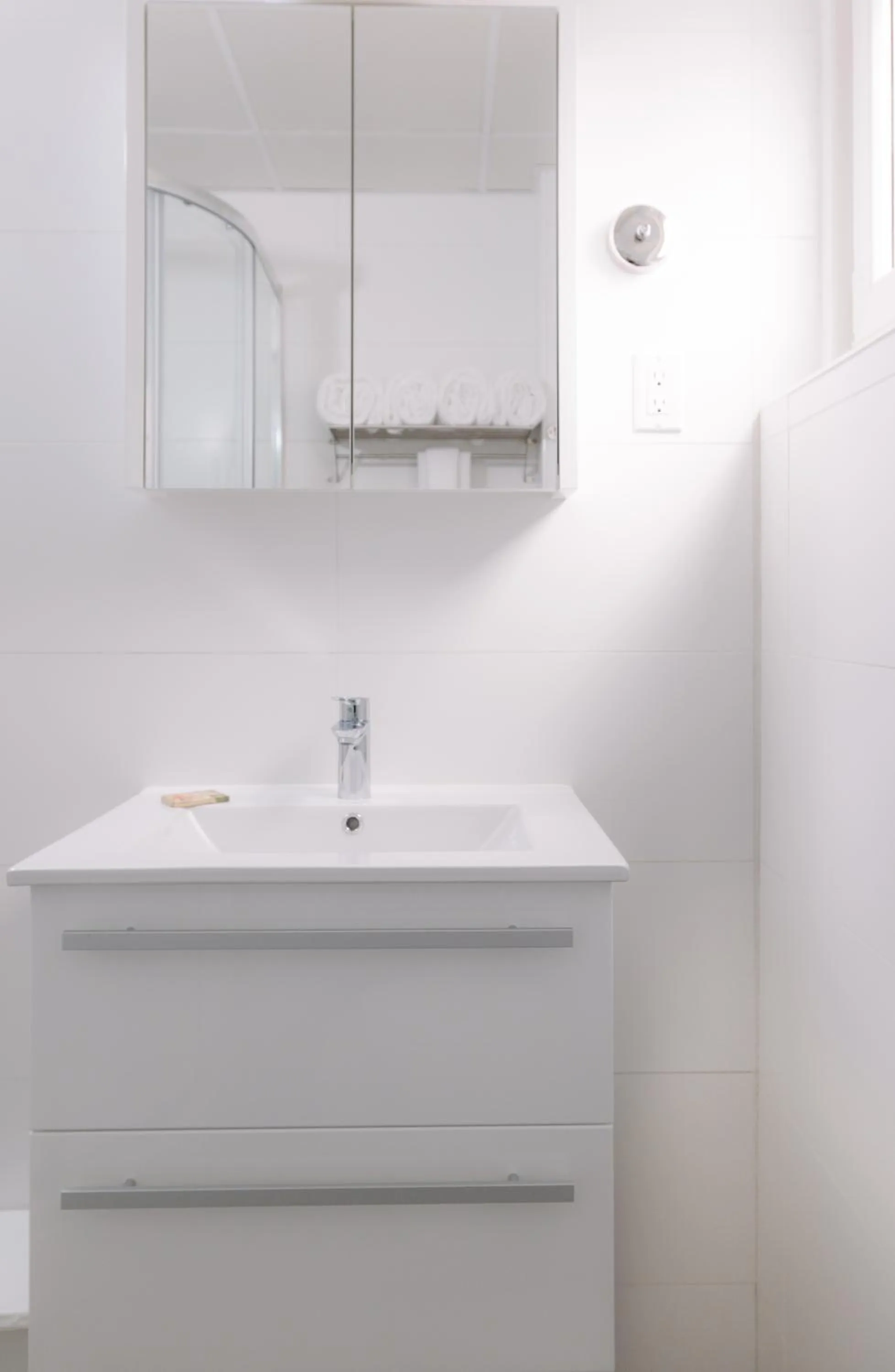 Bathroom in MVC Eagle Beach