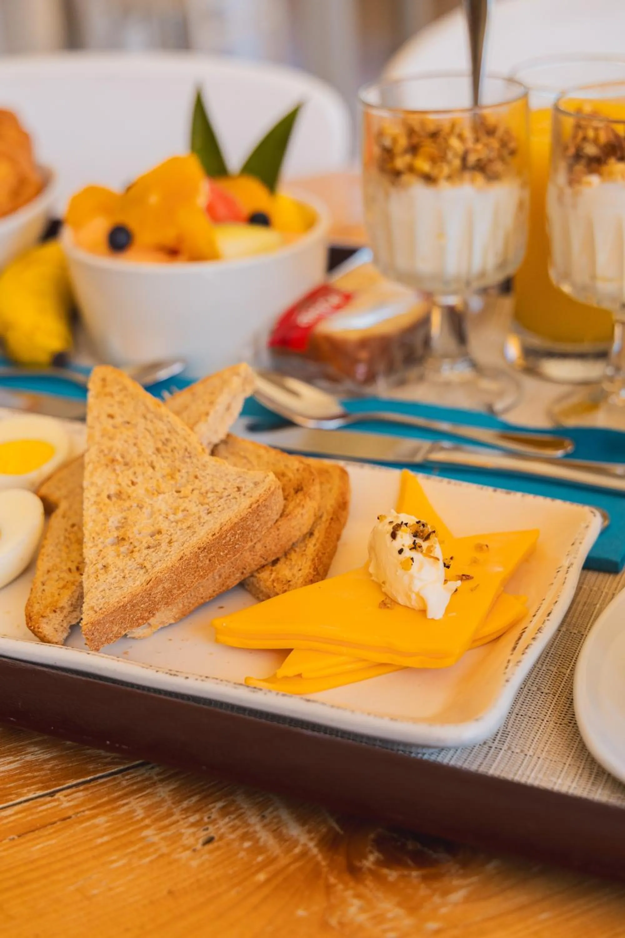 Breakfast in MVC Eagle Beach