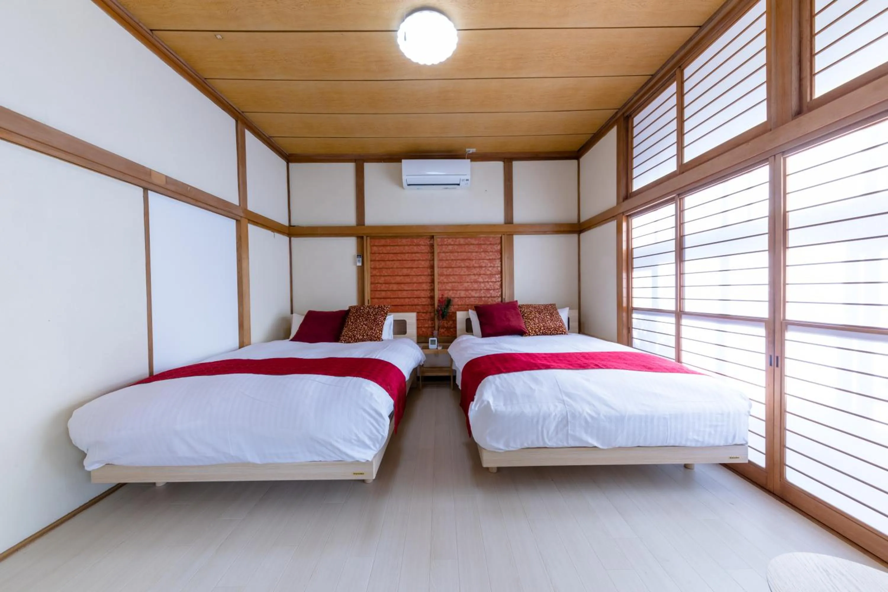 Bed in Villa RAKUWA Bettei