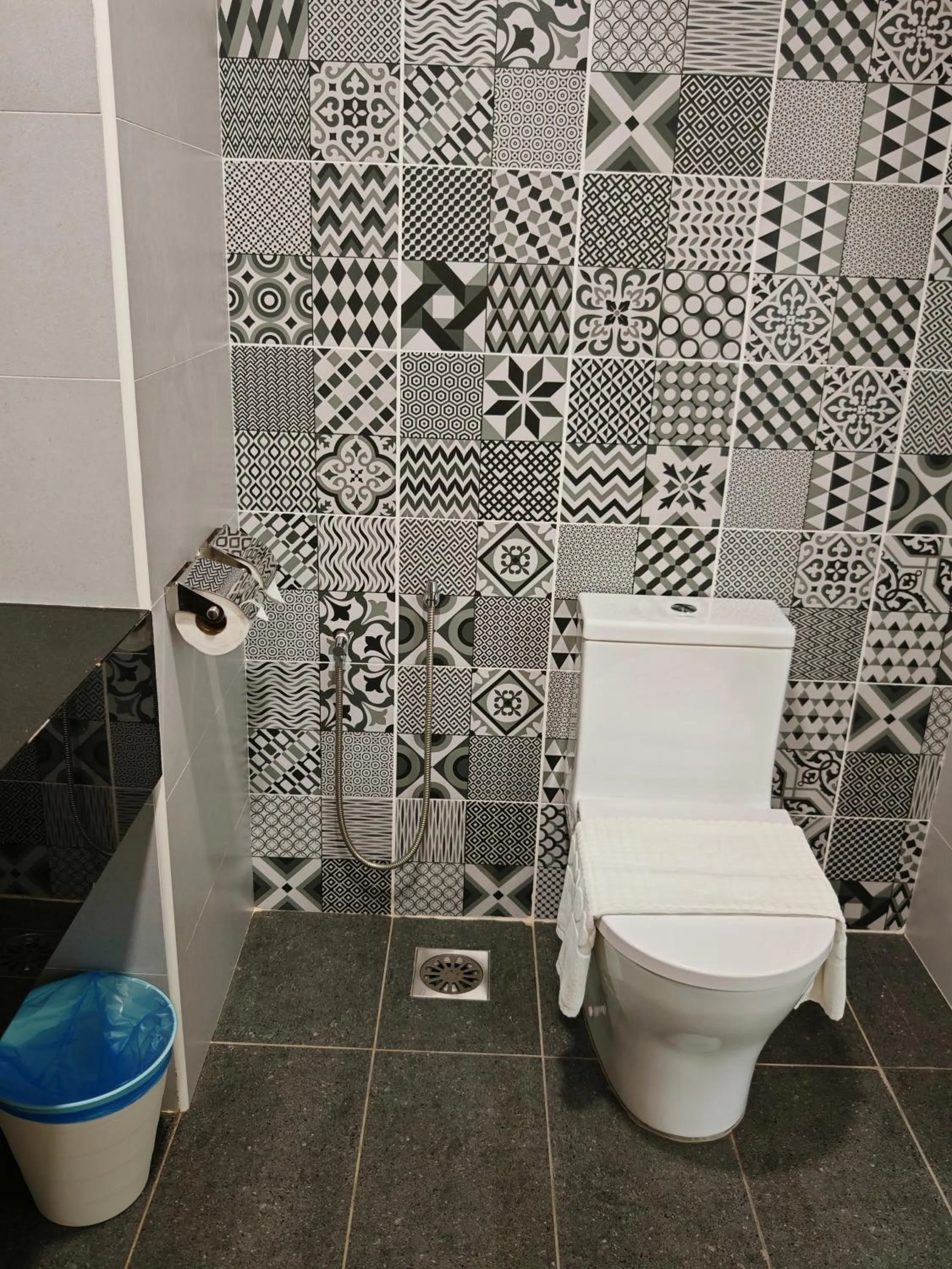 Toilet in Swan Garden Resort Hotel