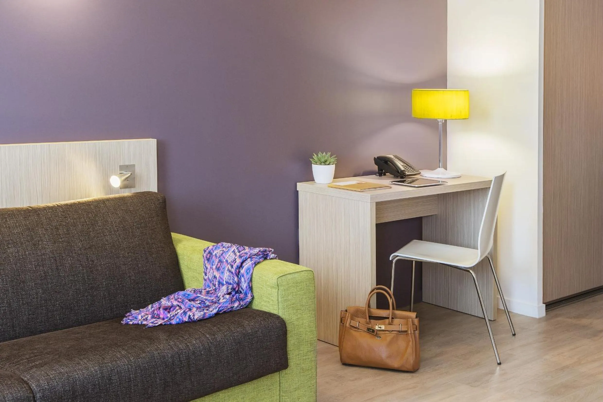 Living room in Aparthotel Adagio Access Paris Clichy