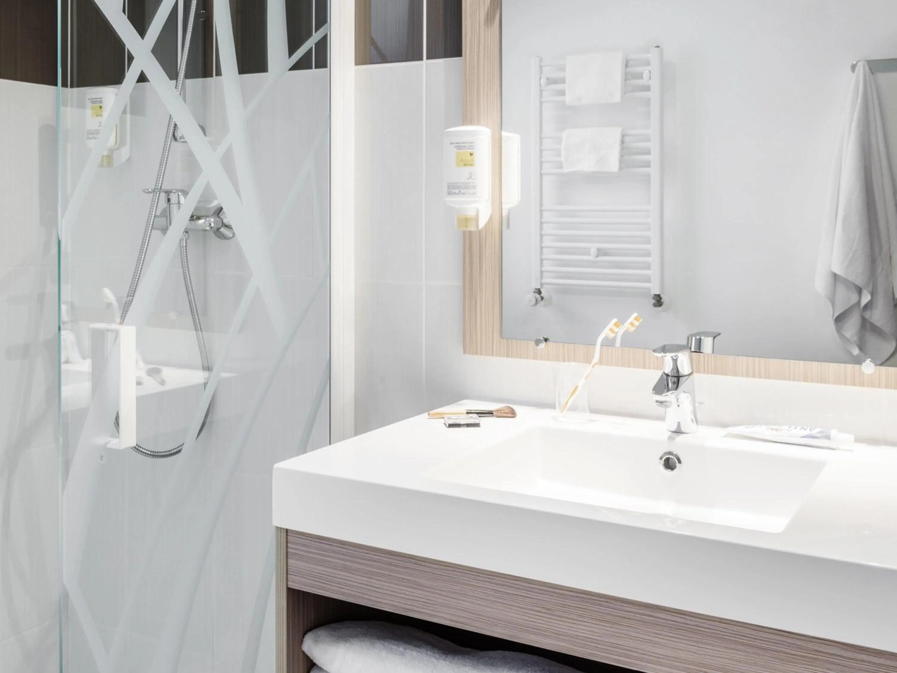 Bedroom in Aparthotel Adagio Access Paris Clichy