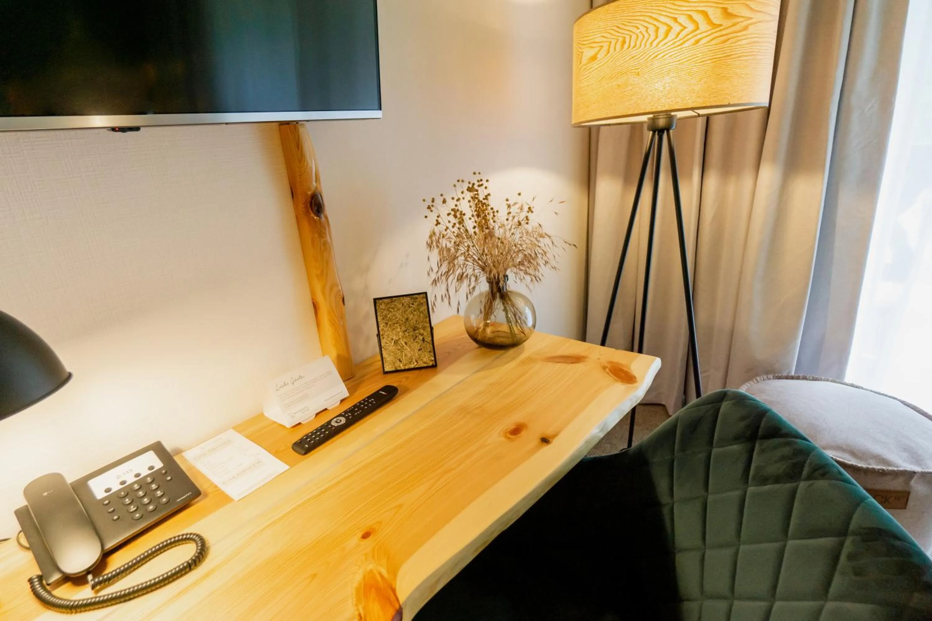 Photo of the whole room in Waldhotel Eiche