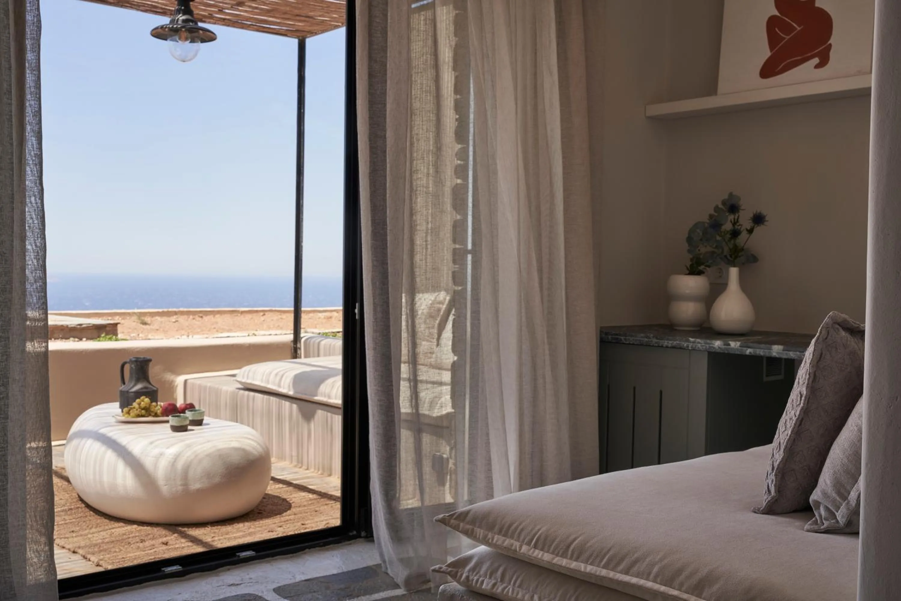 Balcony/Terrace, Bed in Under the Sun Cycladic Village