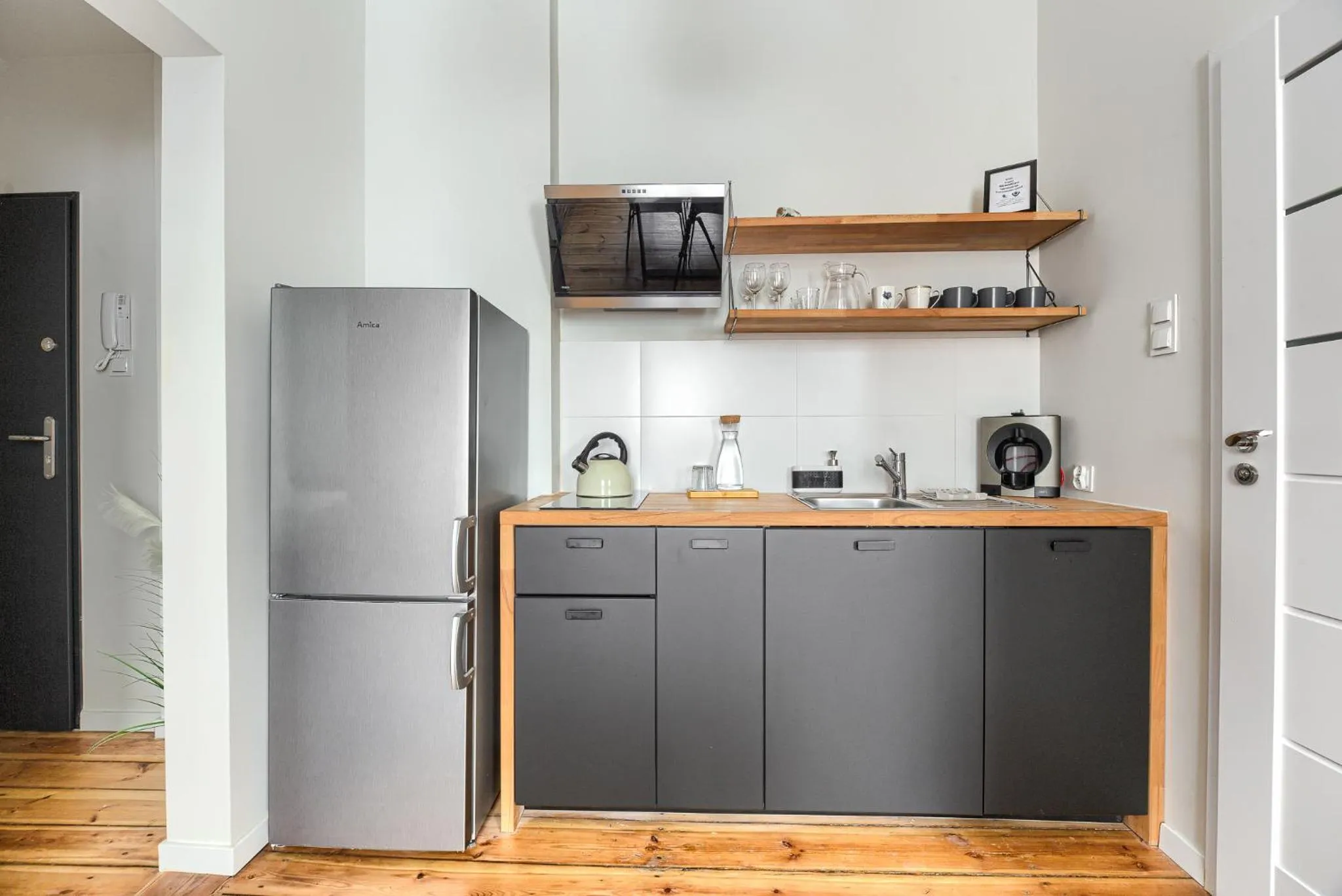 Kitchen or kitchenette in MARGI Absynth Apartament LARGE & COMFY