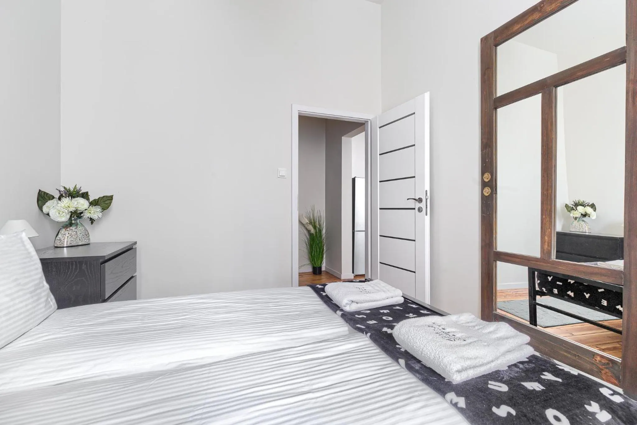 Bedroom, Bed in MARGI Absynth Apartament LARGE & COMFY