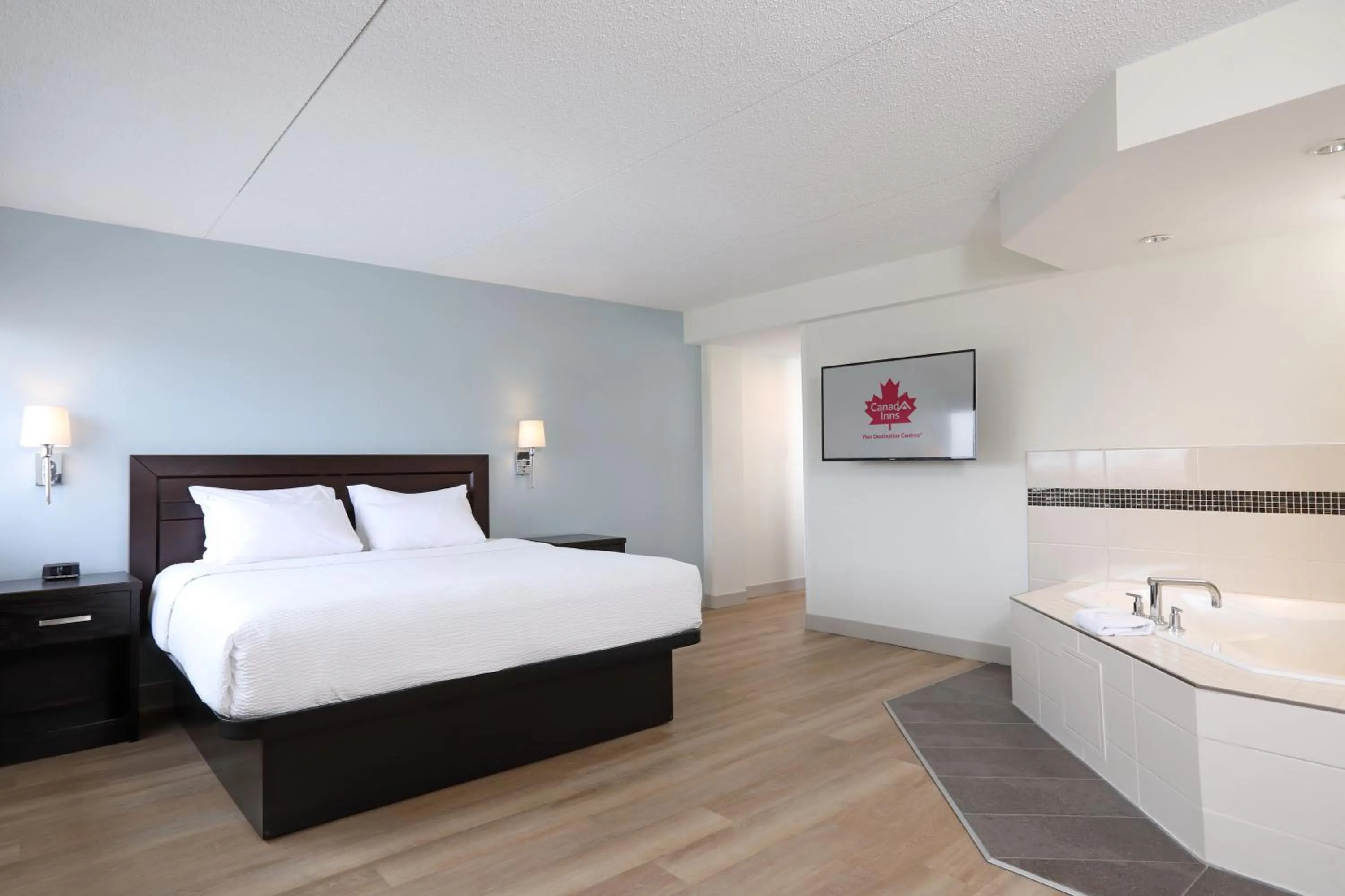 Bedroom, Bed in Canad Inns Destination Centre Polo Park