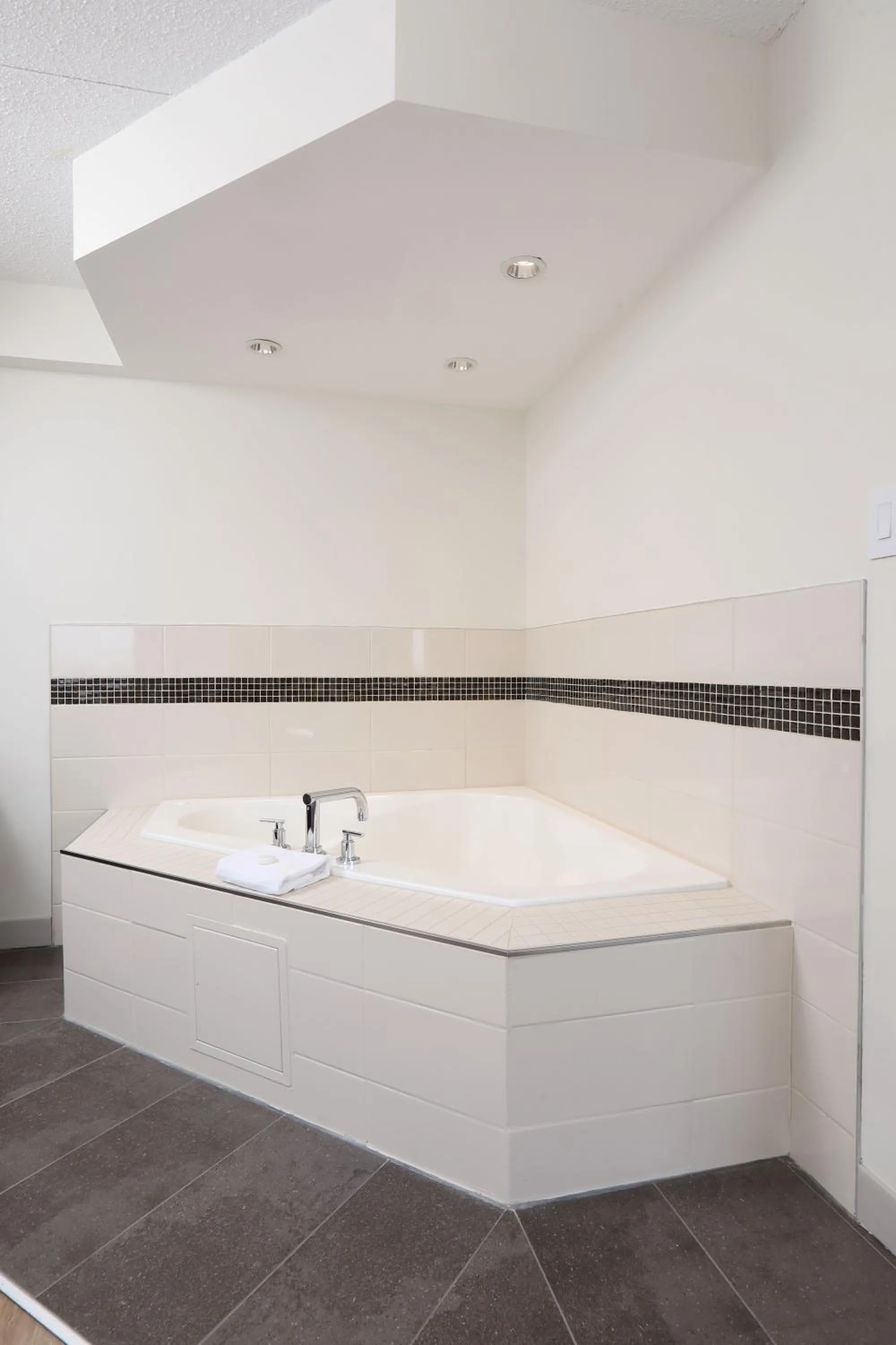 Hot Tub in Canad Inns Destination Centre Polo Park