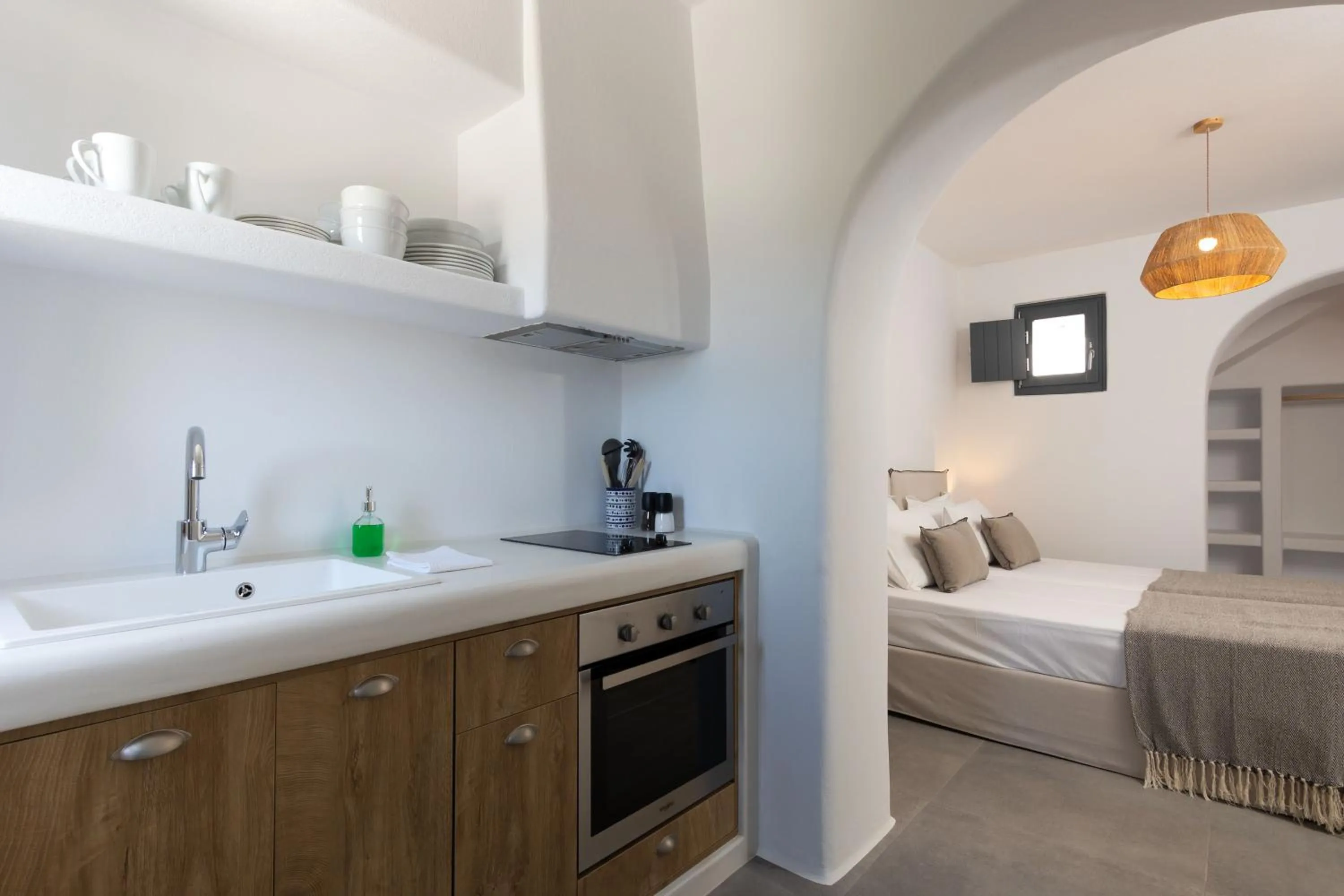 Kitchen or kitchenette, Bed in Archon Seaside Retreat