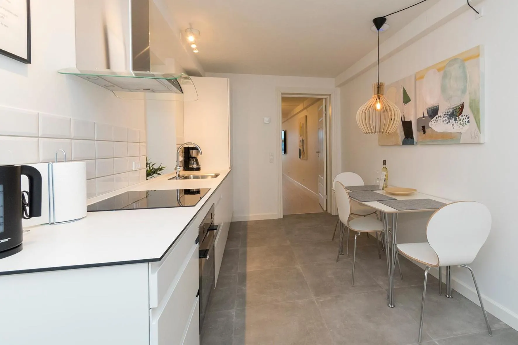 Dining area in Harbour Walk