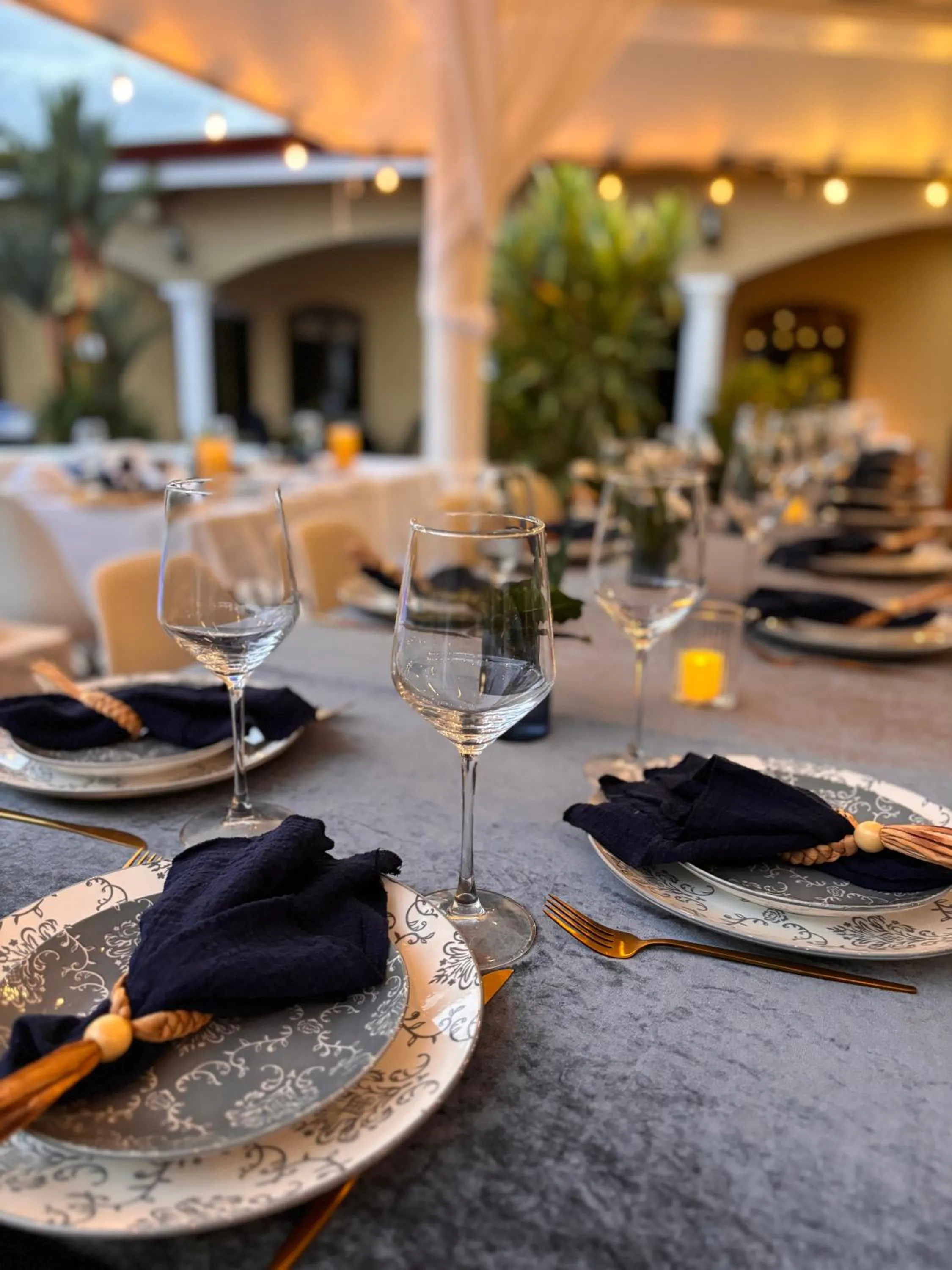 Restaurant/places to eat in Las Brisas Resort and Villas