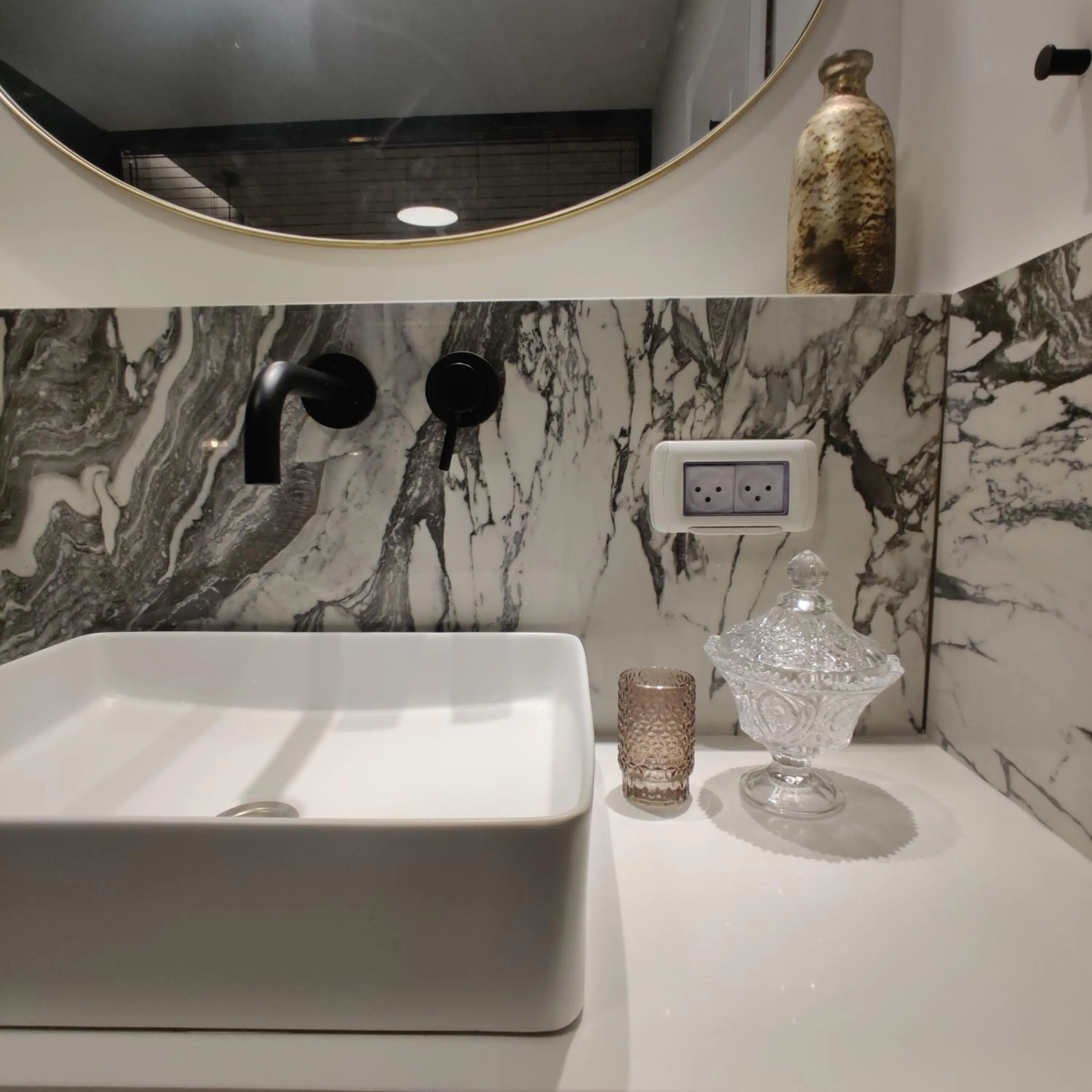 Urbanica Carmel- Apartments