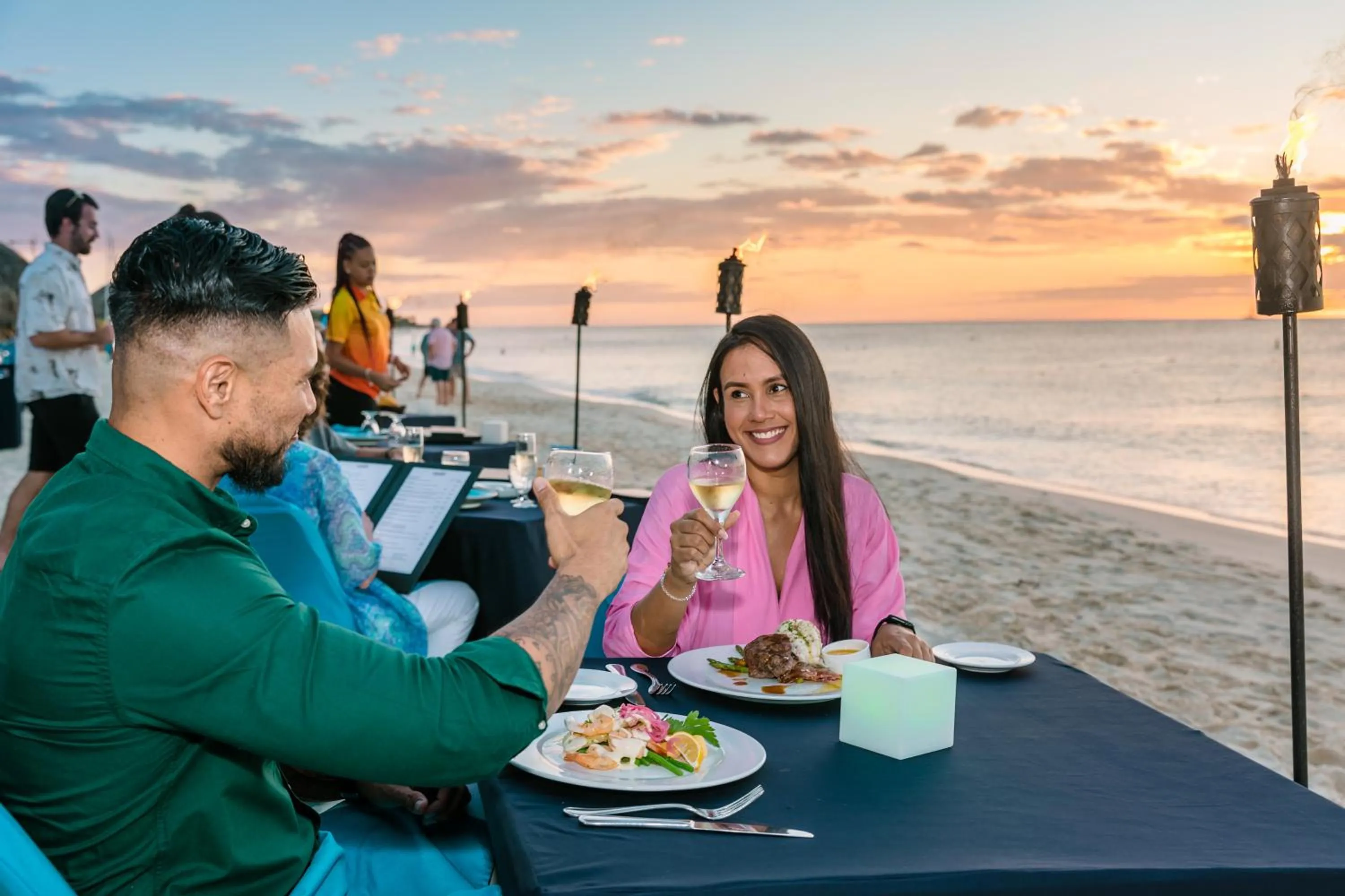 Restaurant/places to eat in Amsterdam Manor Beach Resort