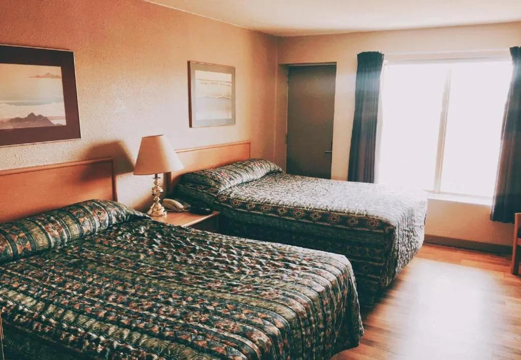Photo of the whole room, Bed in Hi Valley Motor Inn