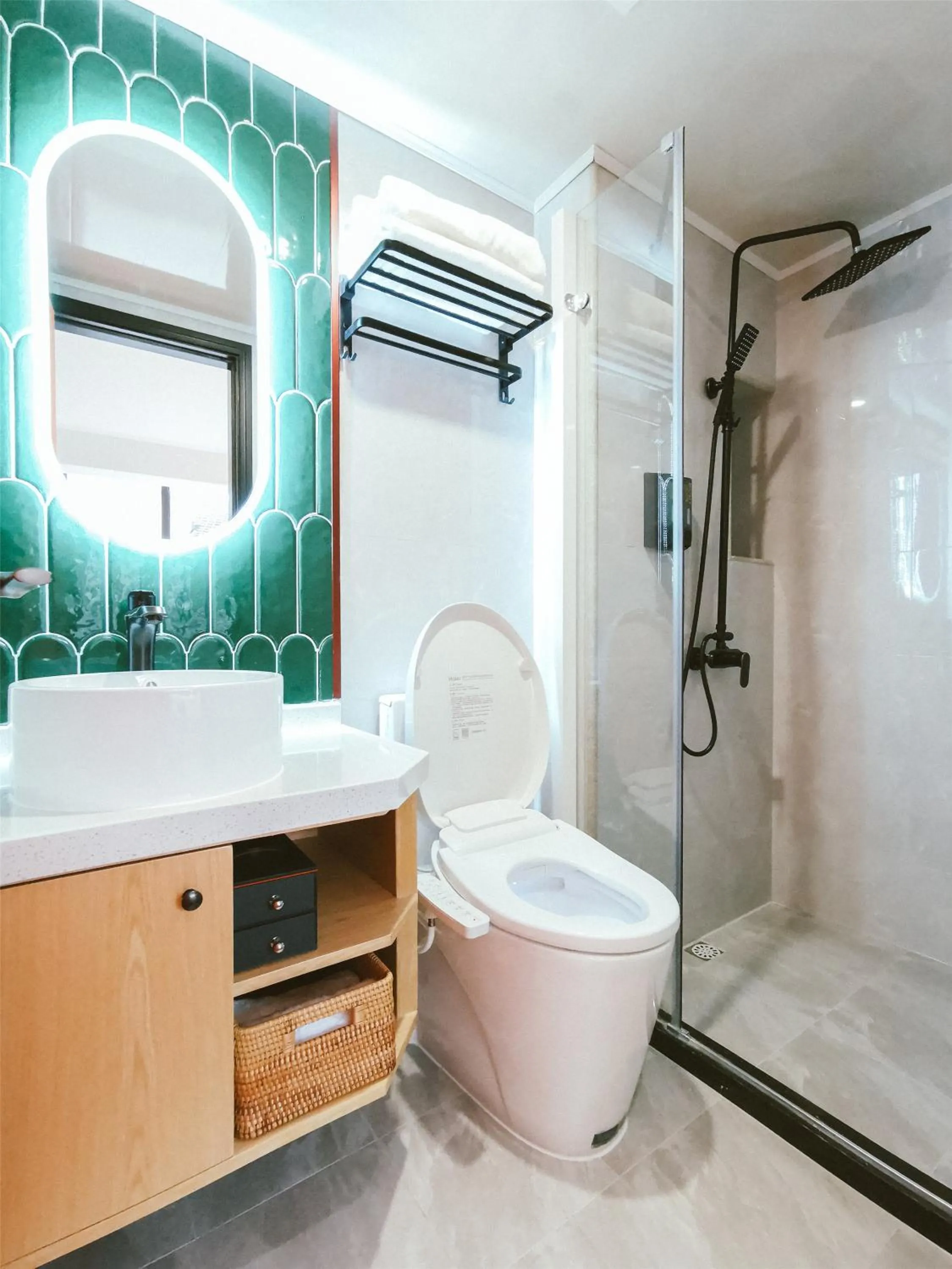 Bathroom in Shanghai Fish Inn People Square