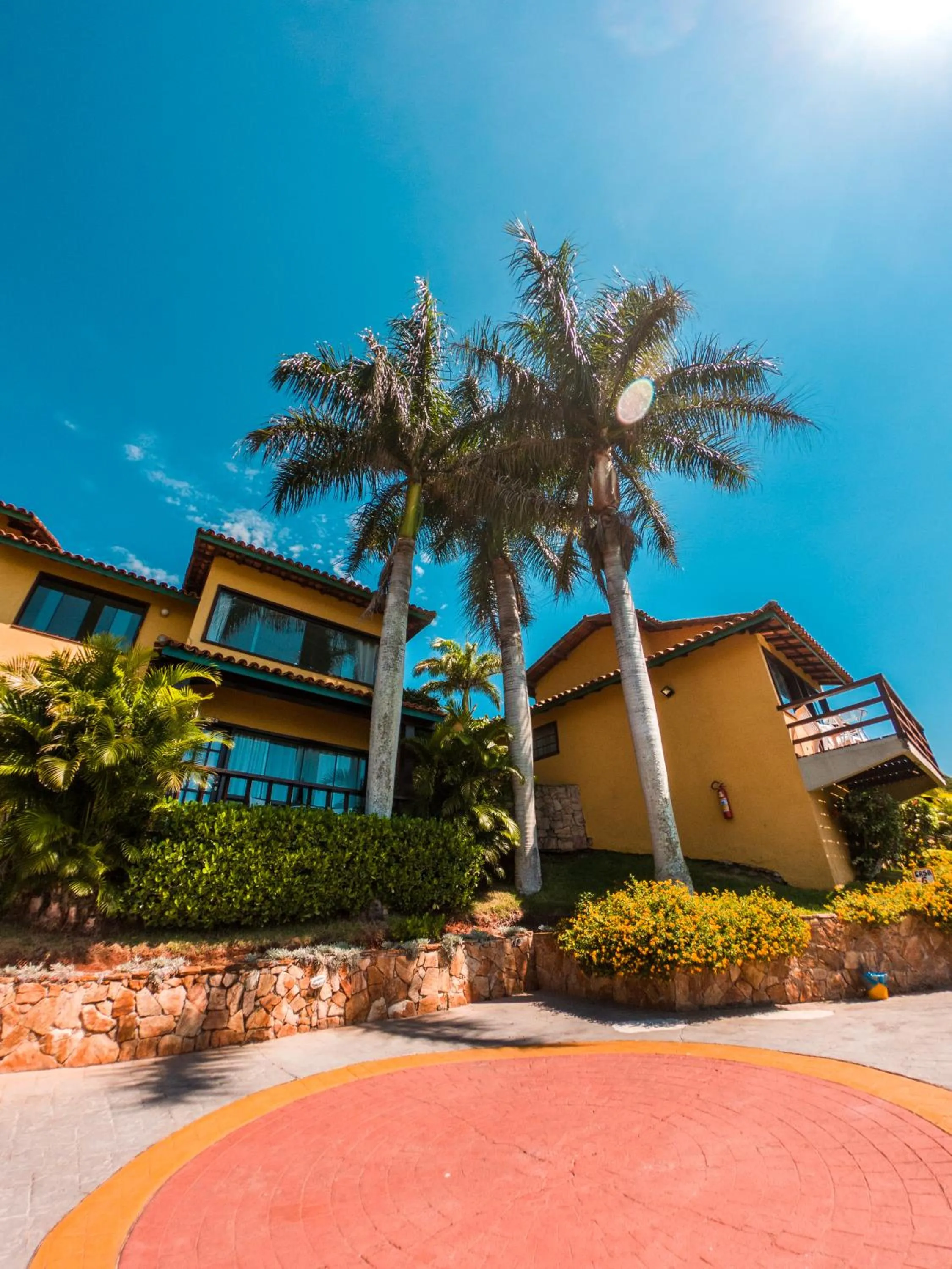 Property building in La Boheme Hotel e Apart Hotel