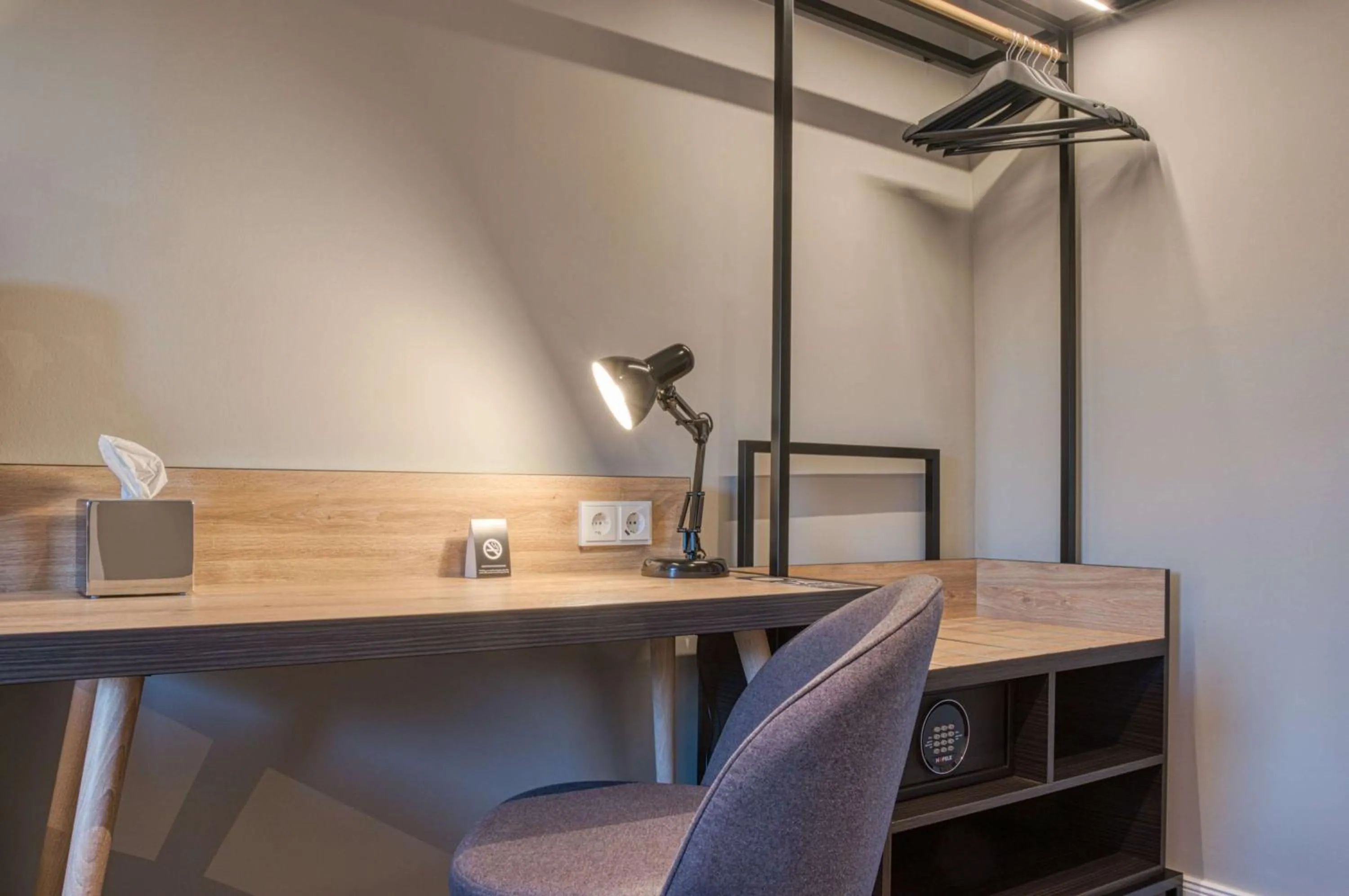 Photo of the whole room in Boutique 53 & 56 Hamburg City, Trademark Collection by Wyndham