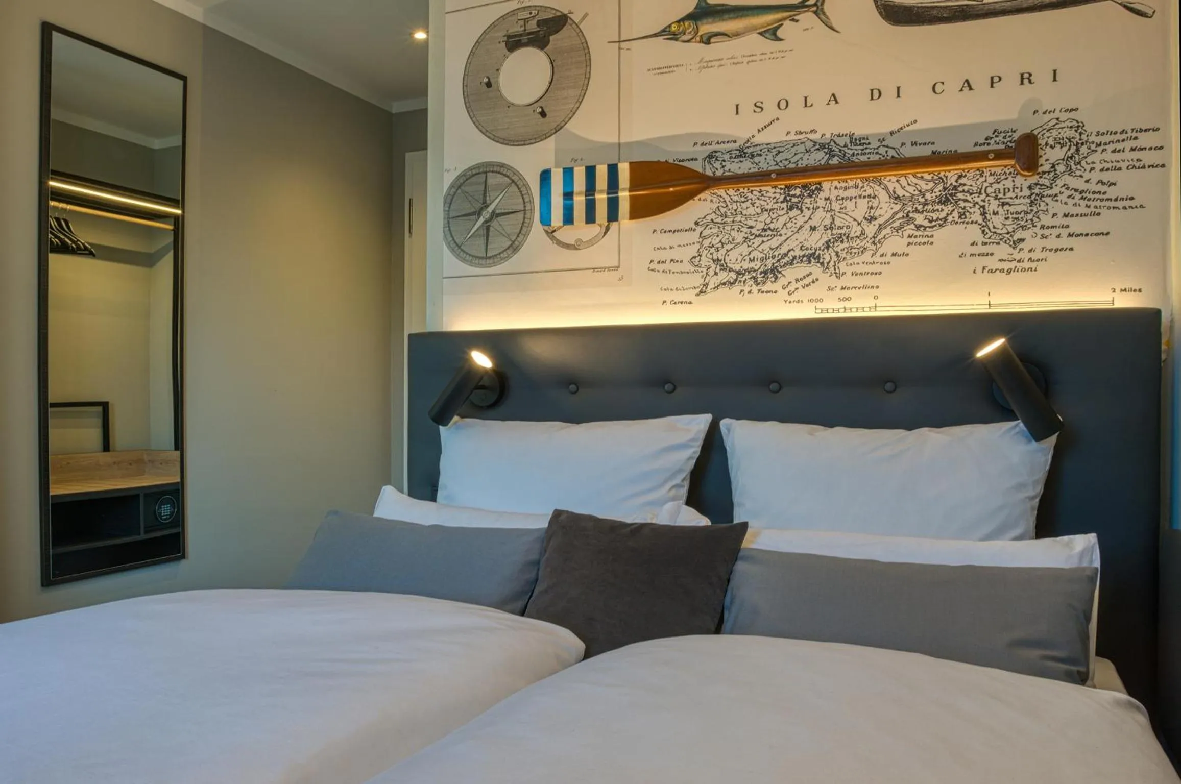 Photo of the whole room, Bed in Boutique 53 & 56 Hamburg City, Trademark Collection by Wyndham