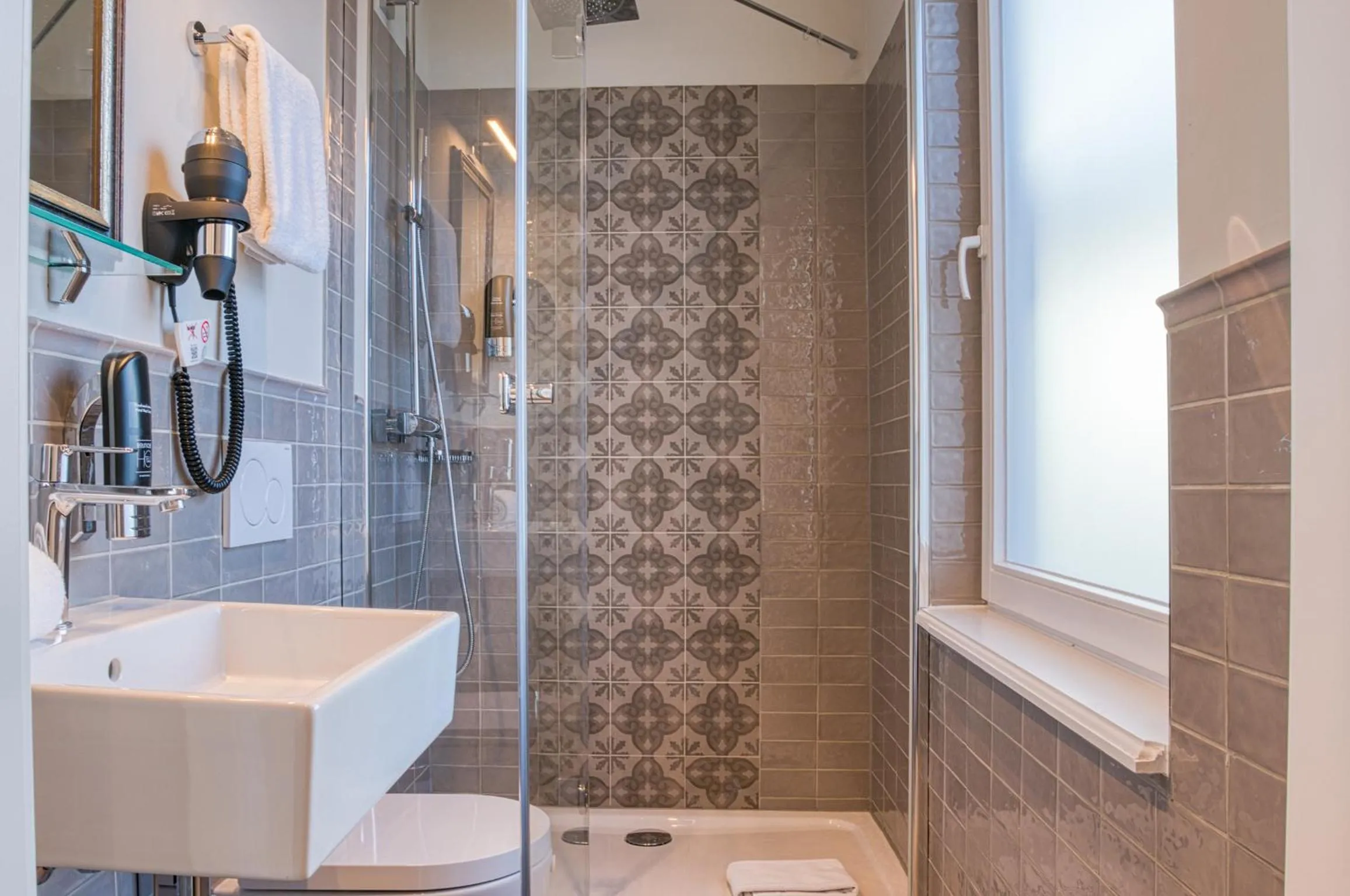 Bathroom in Boutique 53 & 56 Hamburg City, Trademark Collection by Wyndham