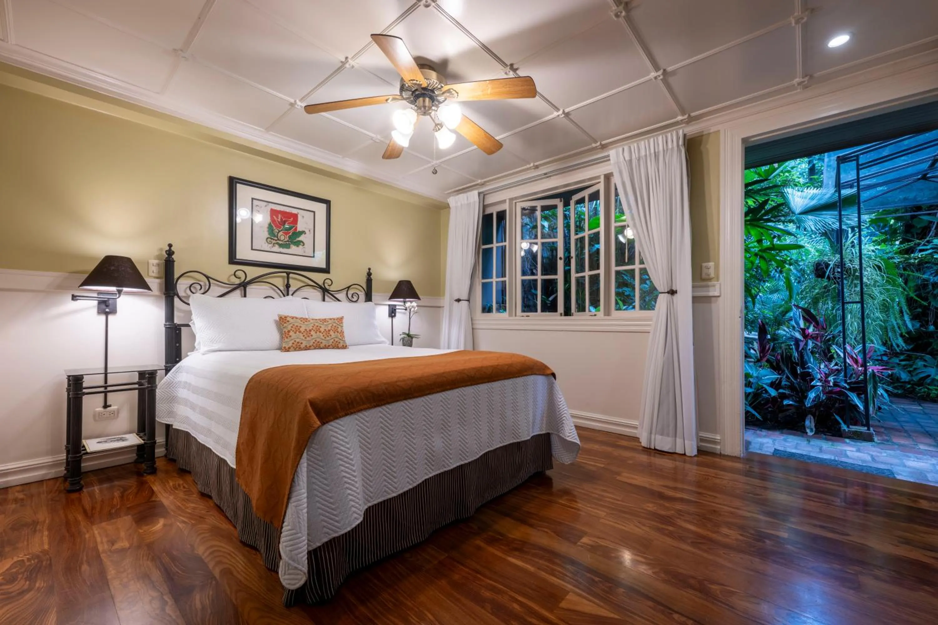 Bedroom, Bed in Hotel Grano de Oro
