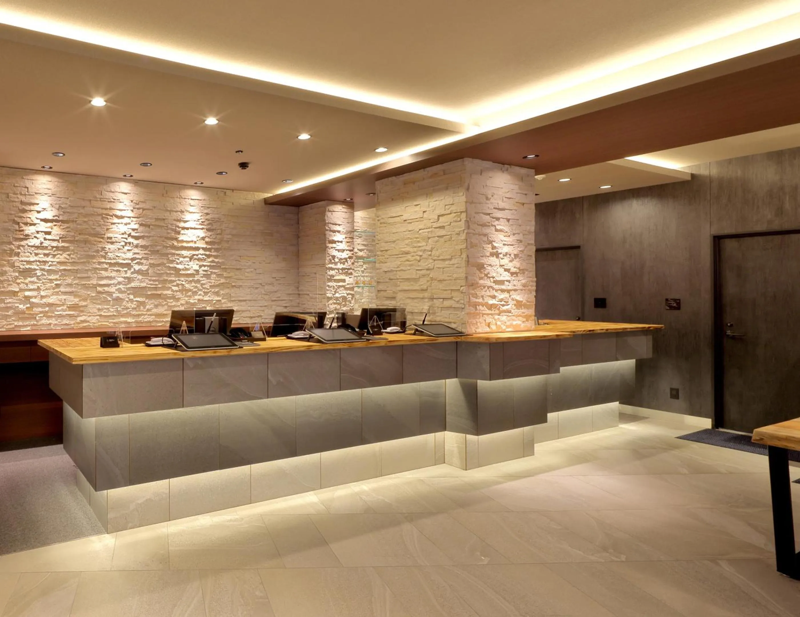 Lobby or reception in Hotel SUI Kobe Sannomiya by ABEST