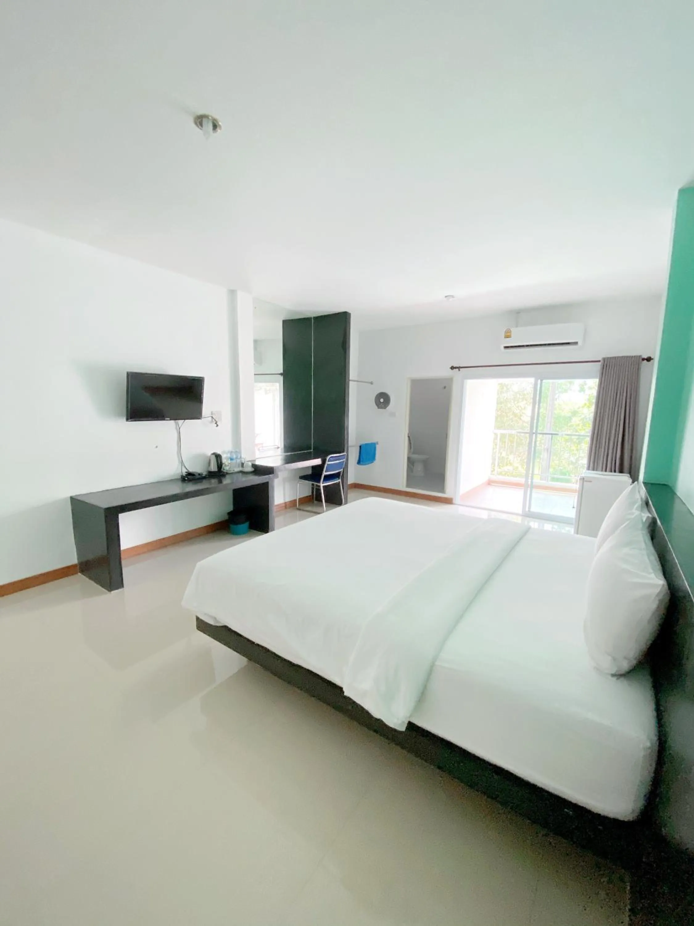 Bed in Tanatnan Hotel