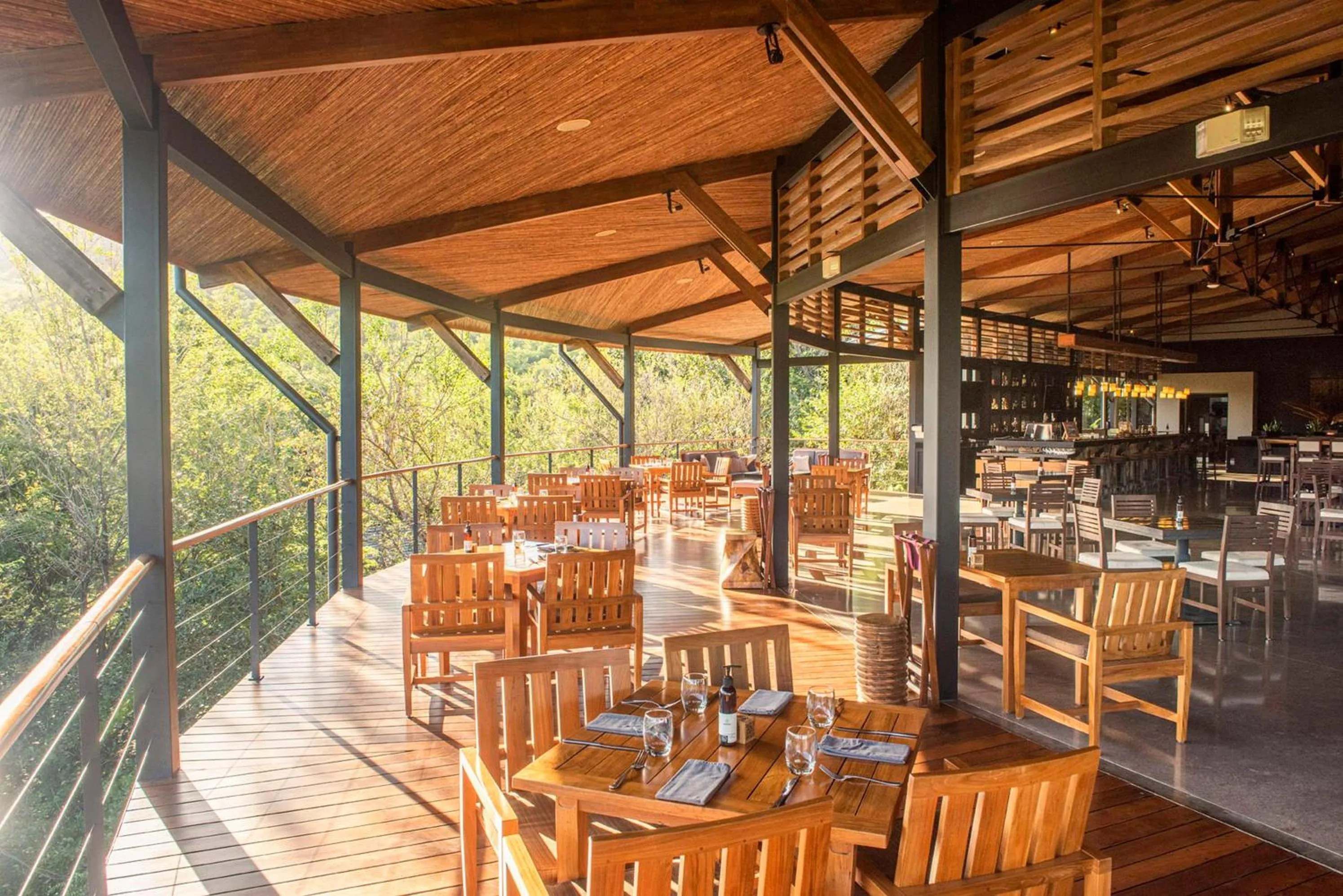 Breakfast in Rio Perdido Hotel & Thermal River