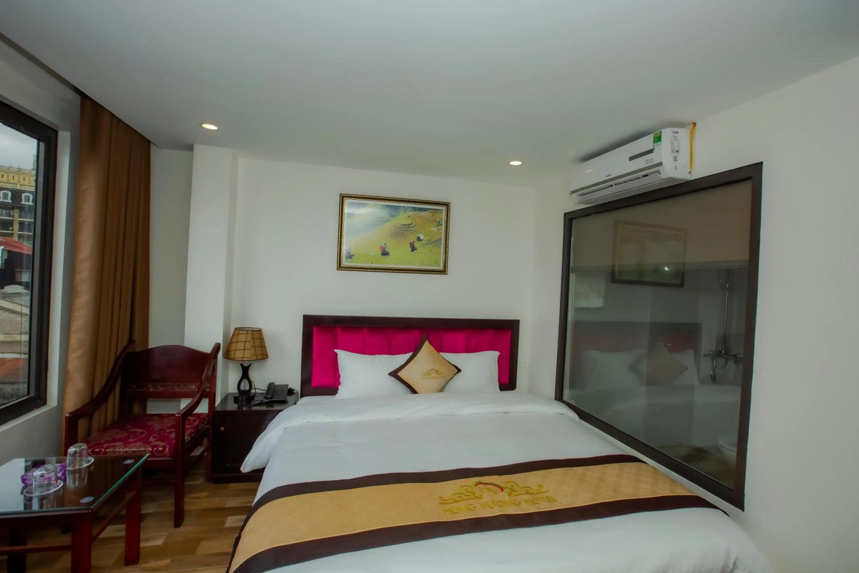 Bed in SAPA KING HOTEL HUNG VUONG HOTEl