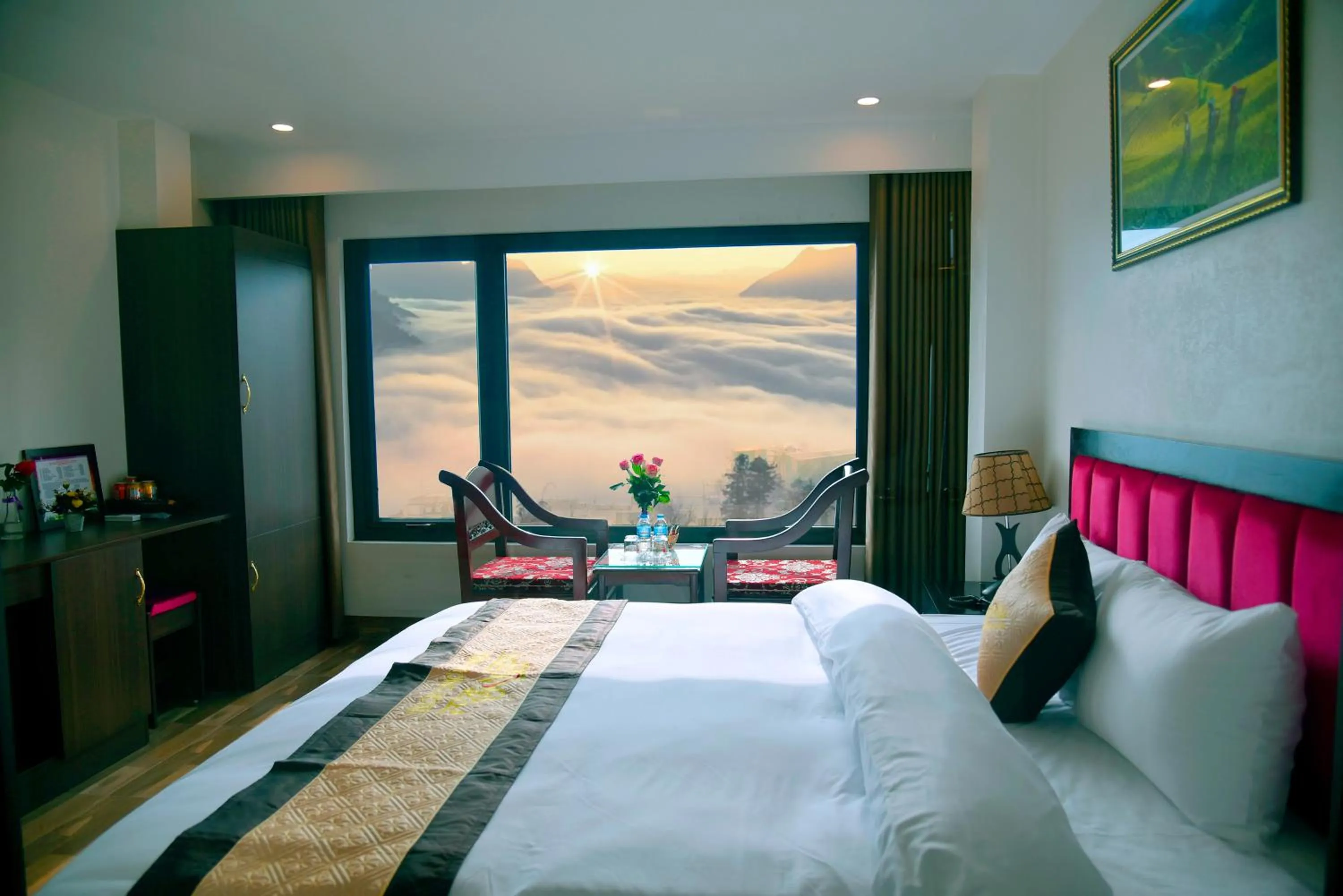 Bed in SAPA KING HOTEL HUNG VUONG HOTEl