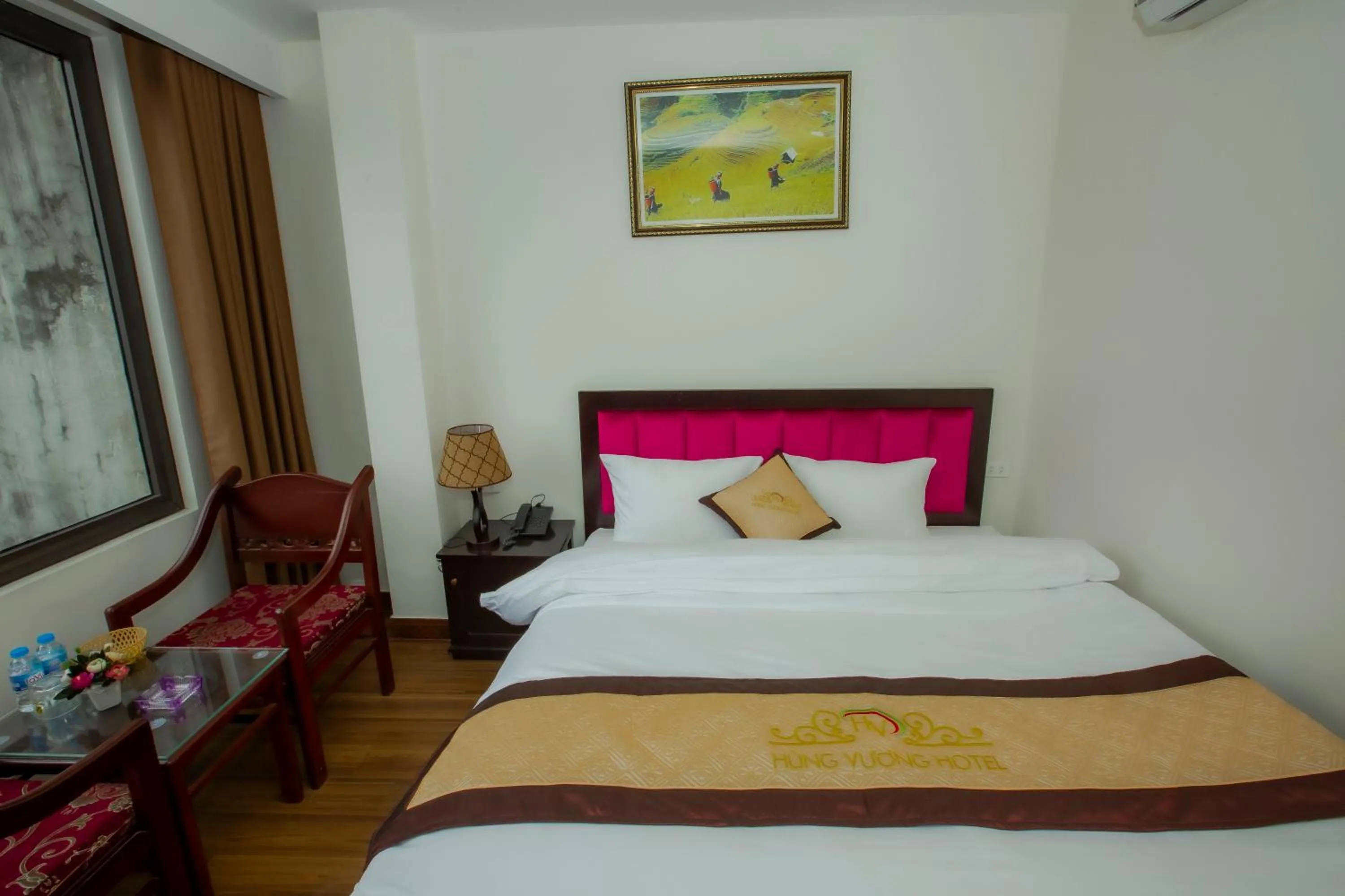 Bed in SAPA KING HOTEL HUNG VUONG HOTEl