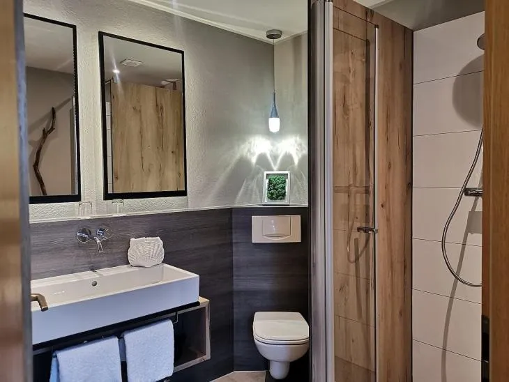 Bathroom in Hotel Freund - Privathotels Dr Lohbeck