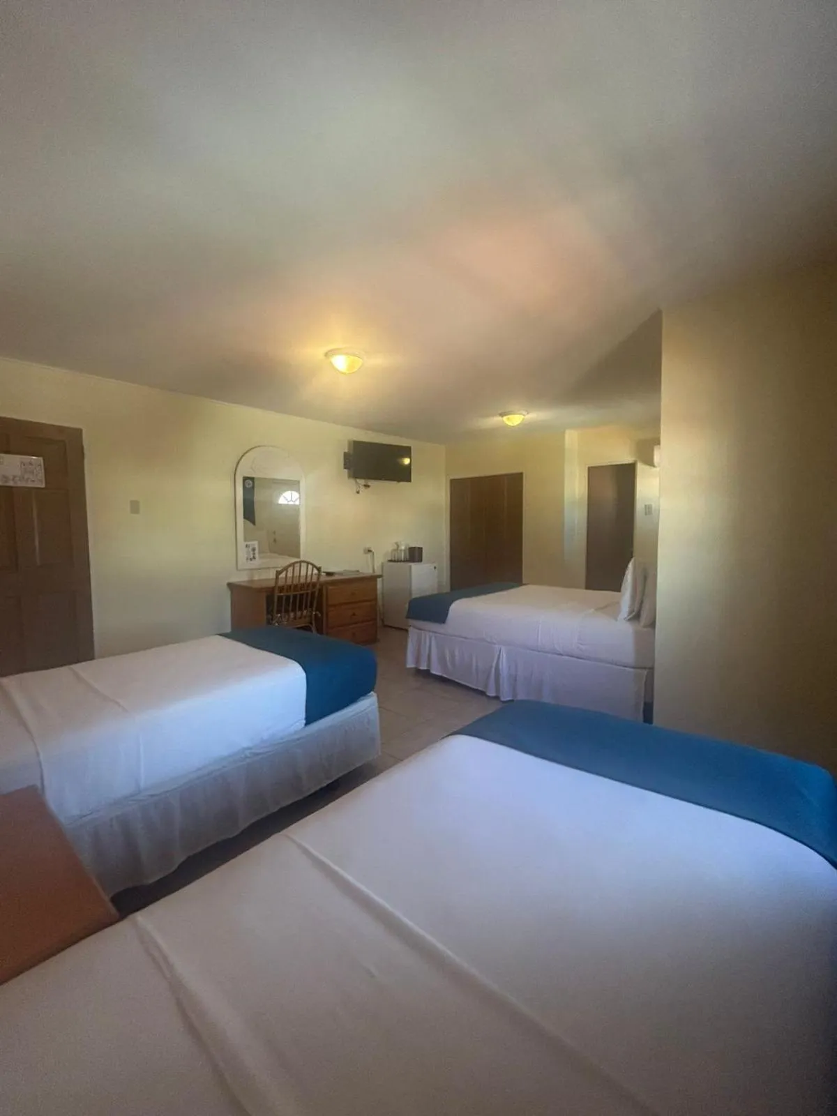 Bed in Seaview Beach Hotel