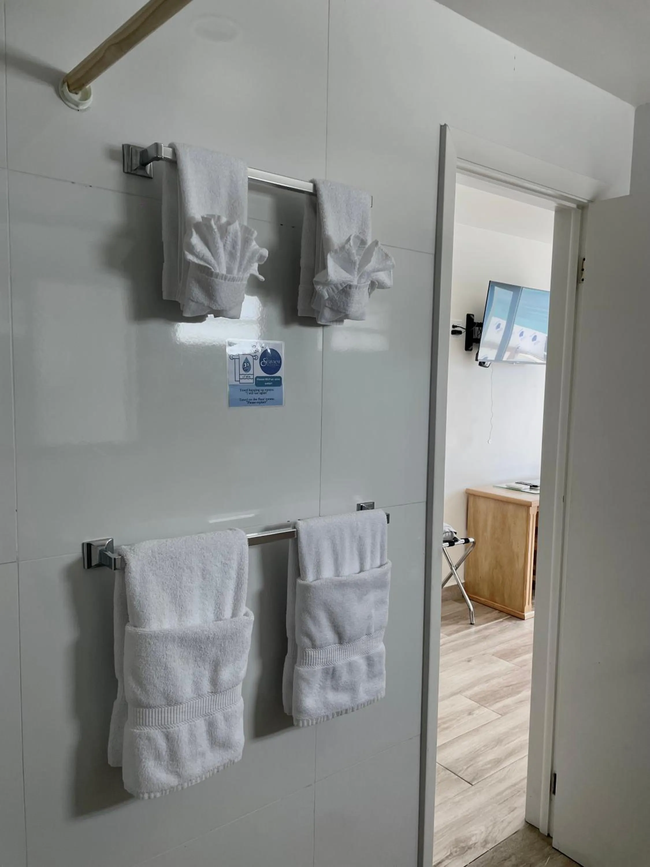 Bathroom in Seaview Beach Hotel