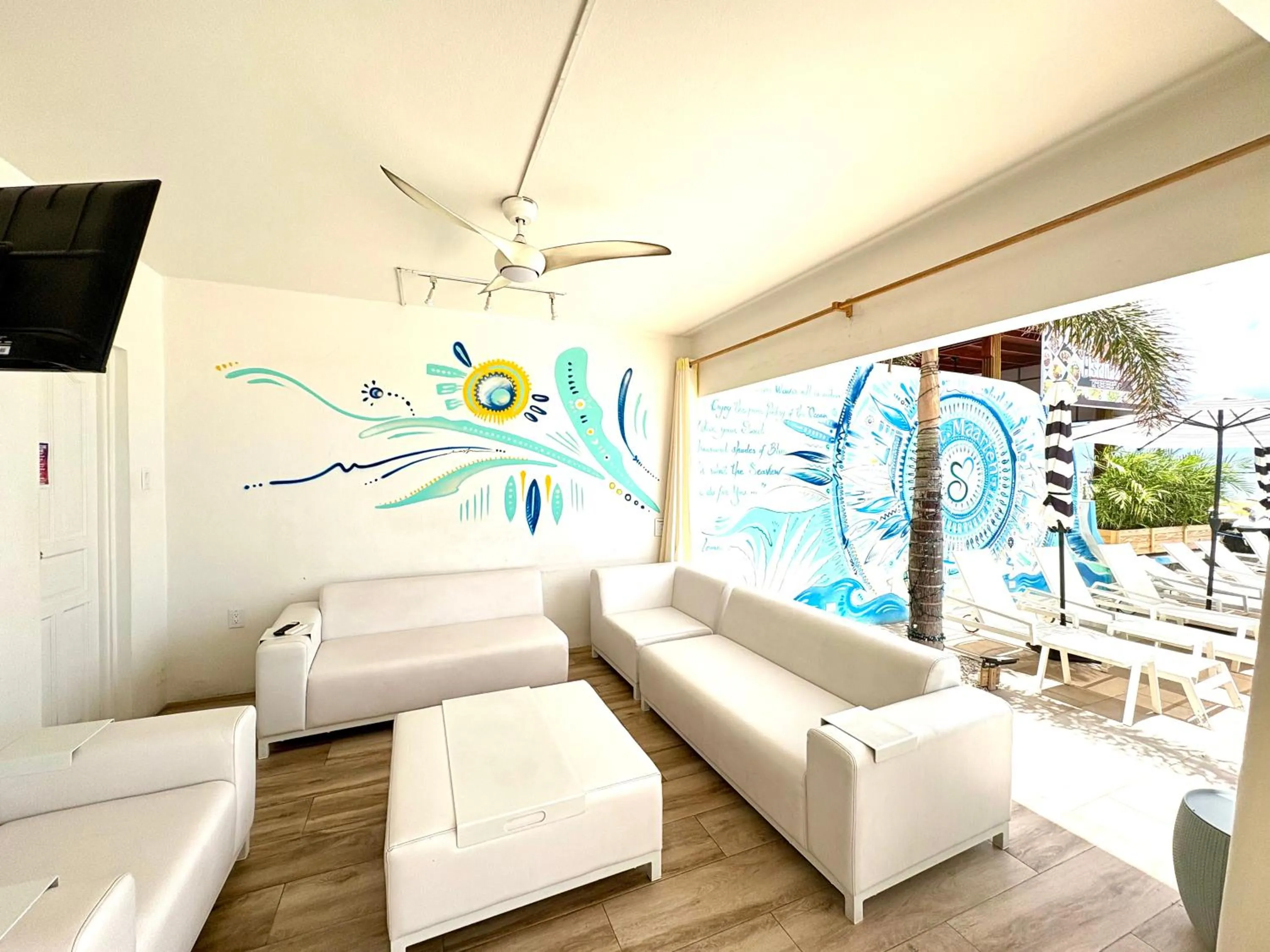 Balcony/Terrace in Seaview Beach Hotel