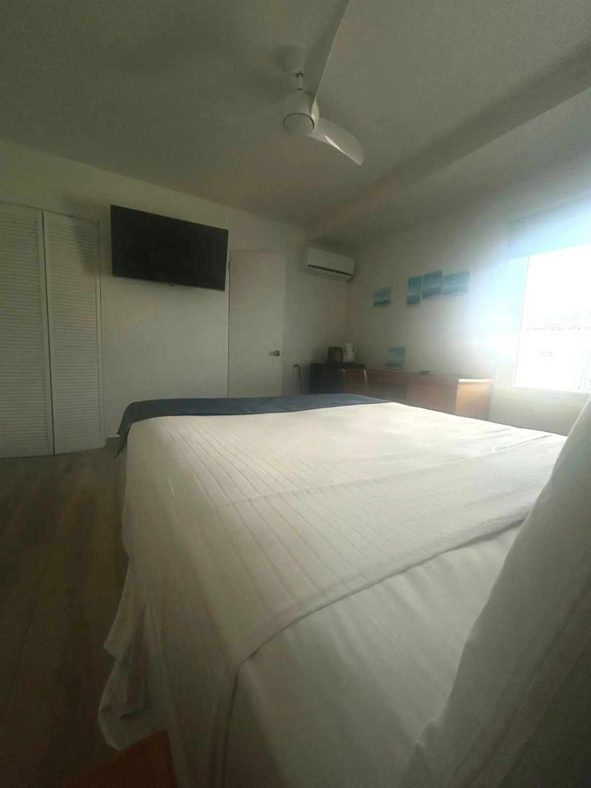 Bed in Seaview Beach Hotel