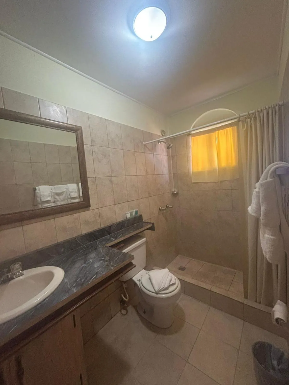 Shower in Seaview Beach Hotel