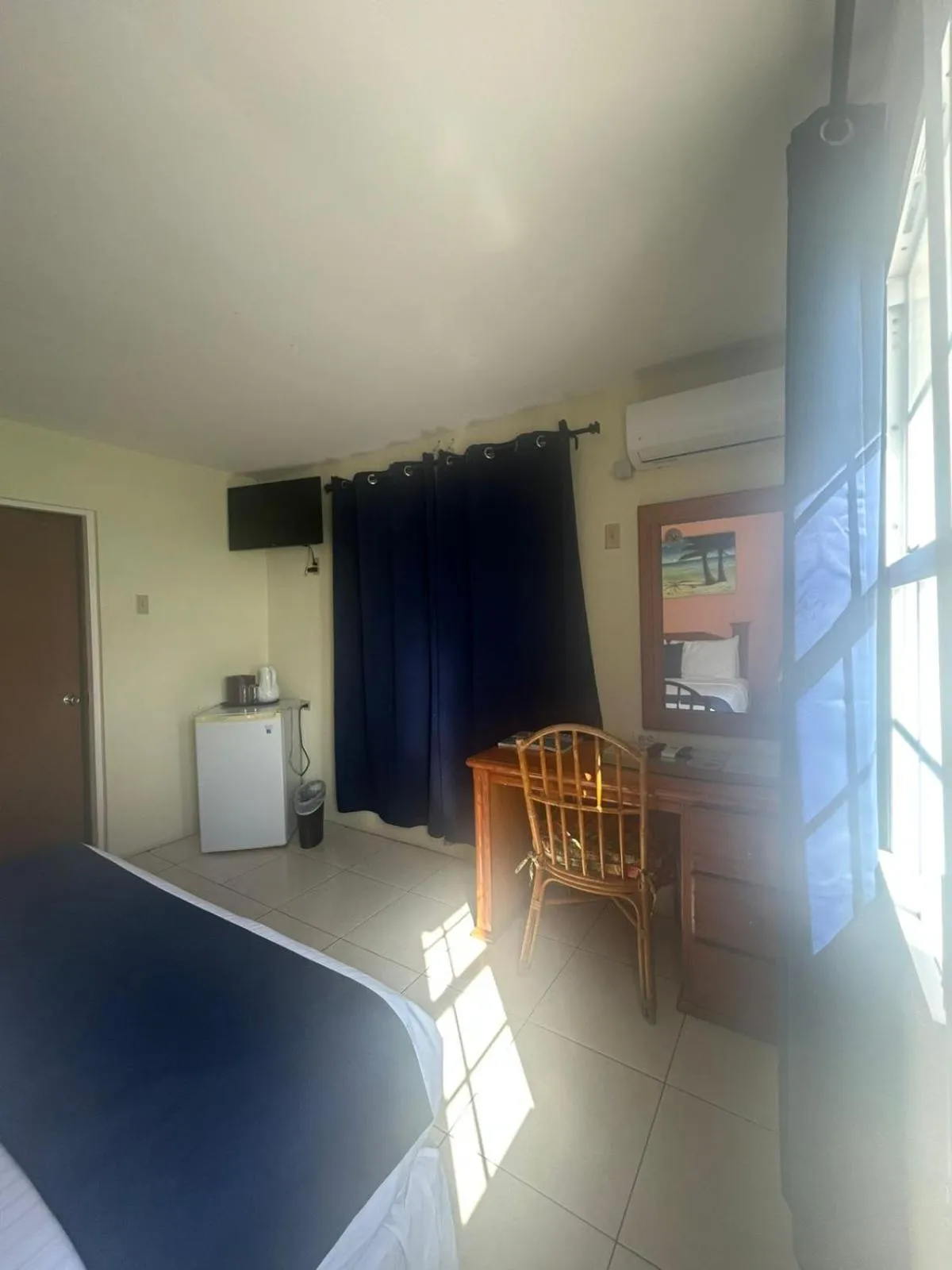 Bed in Seaview Beach Hotel