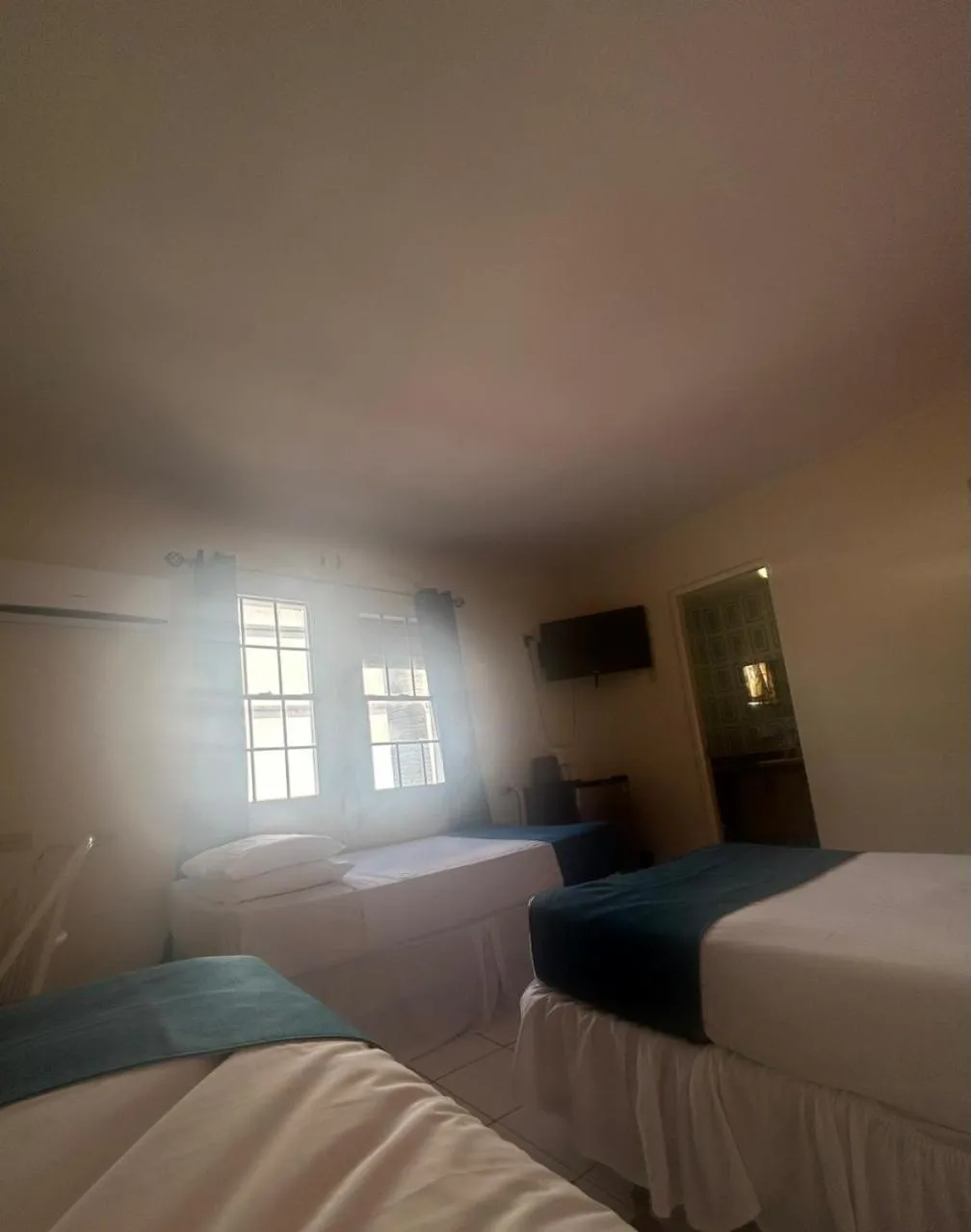 Bed in Seaview Beach Hotel