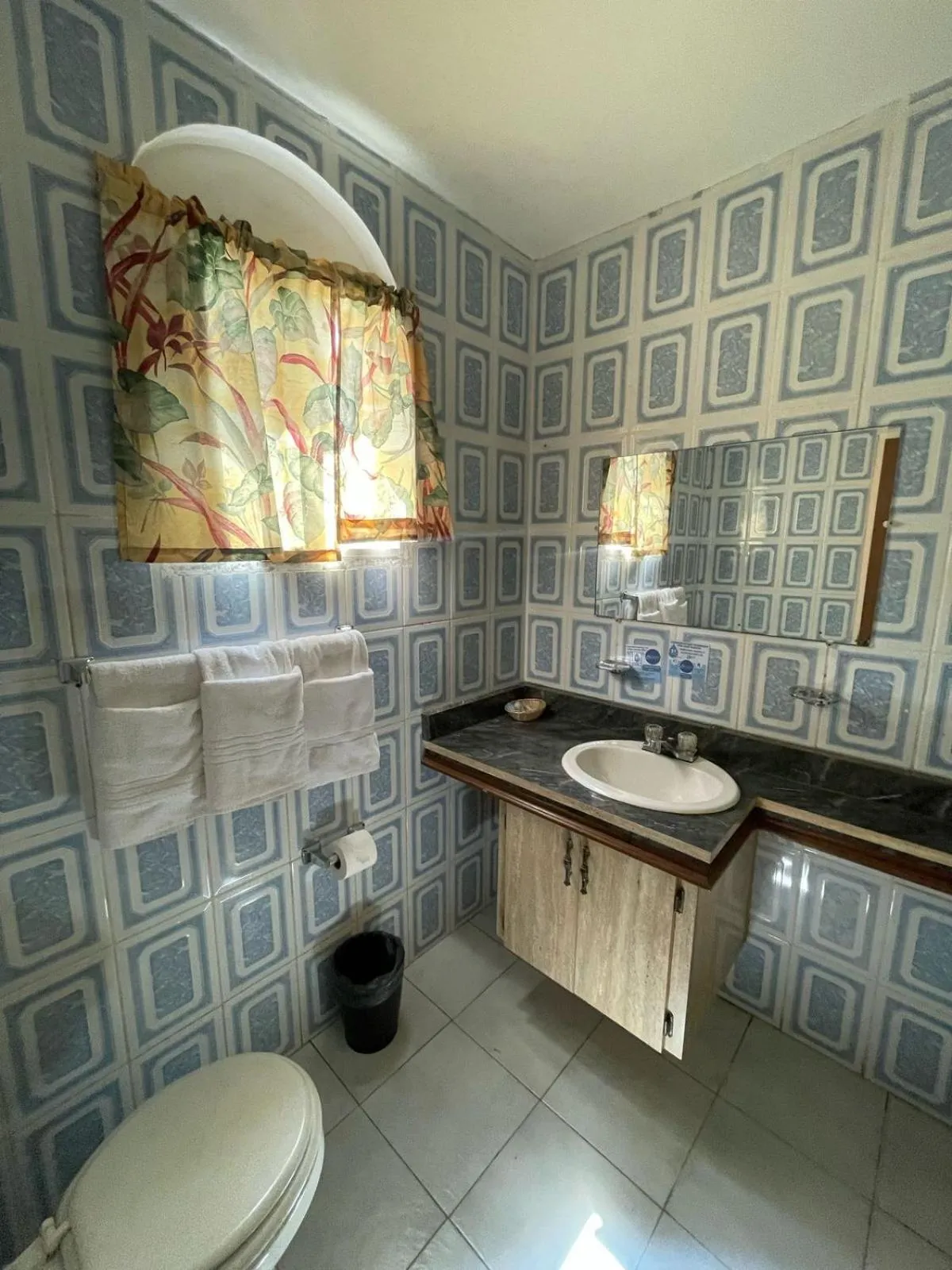 Bathroom in Seaview Beach Hotel