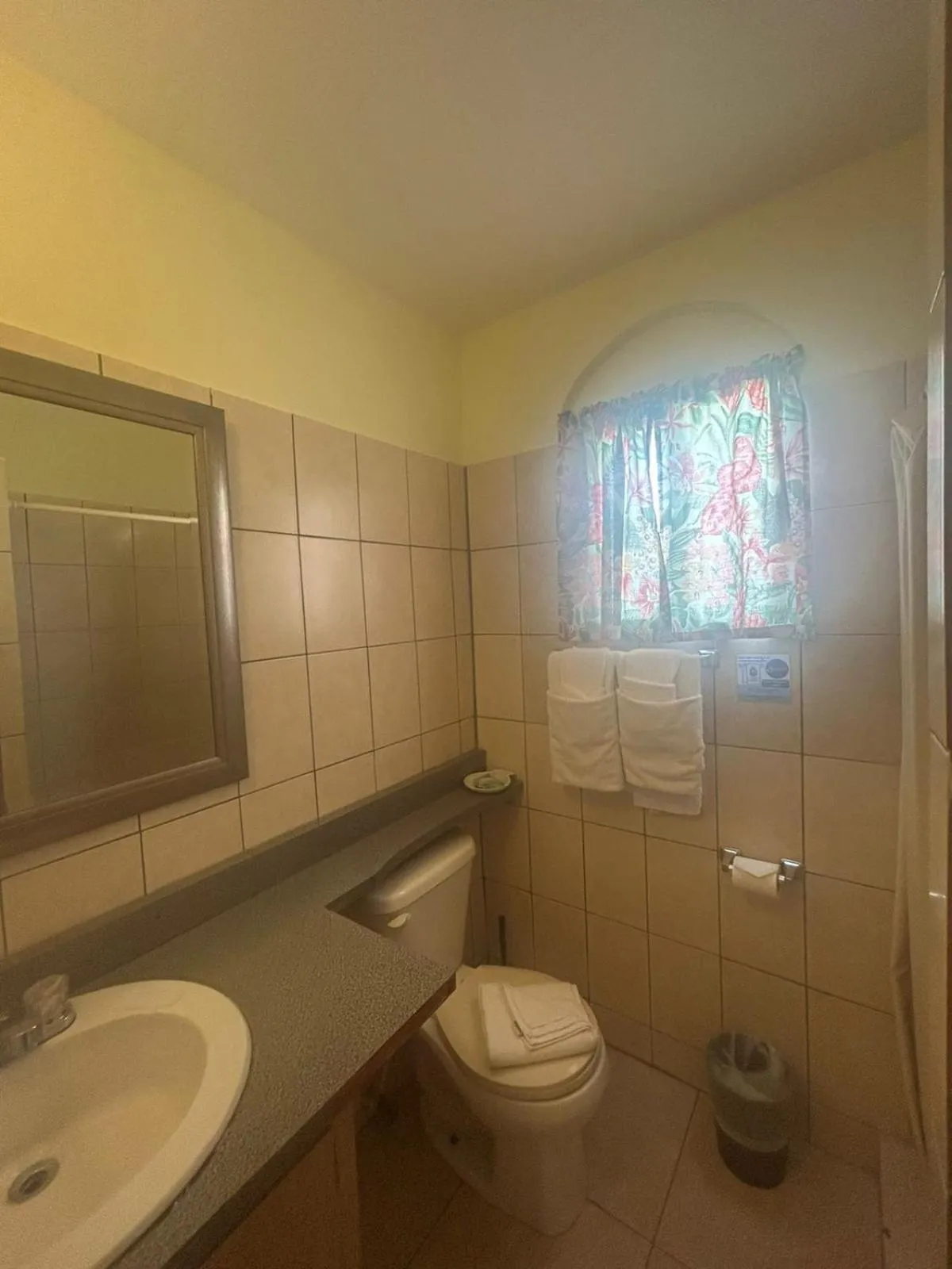 Shower in Seaview Beach Hotel