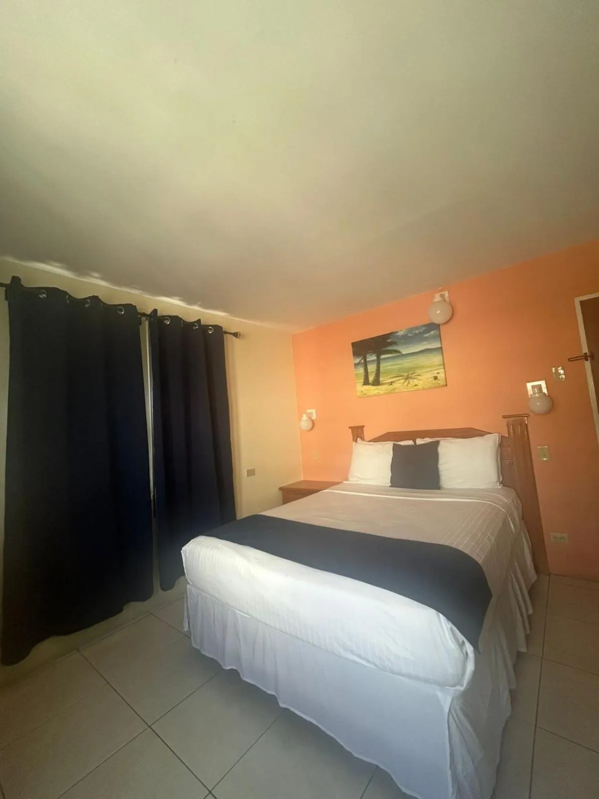 Bed in Seaview Beach Hotel