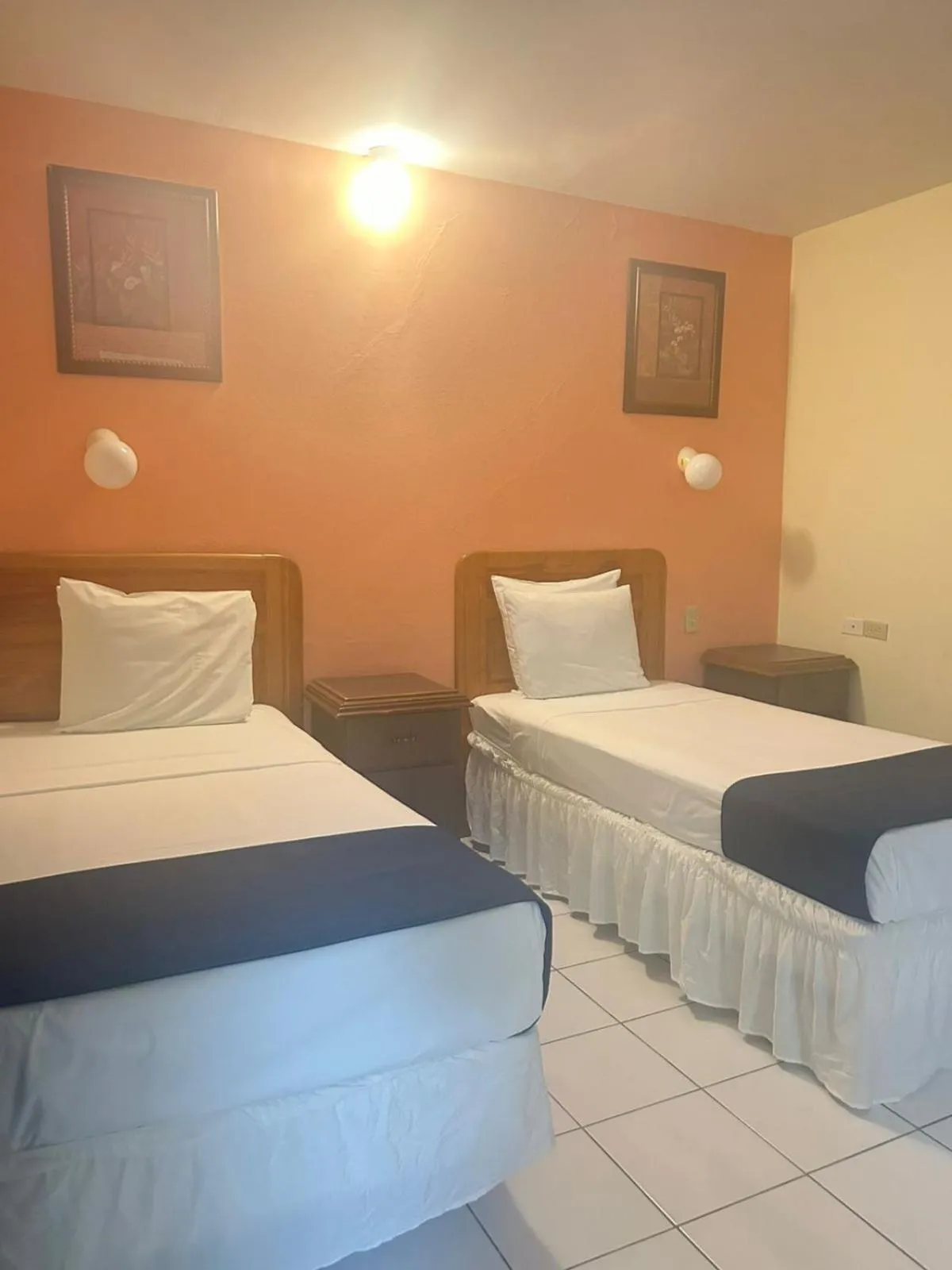 Bed in Seaview Beach Hotel