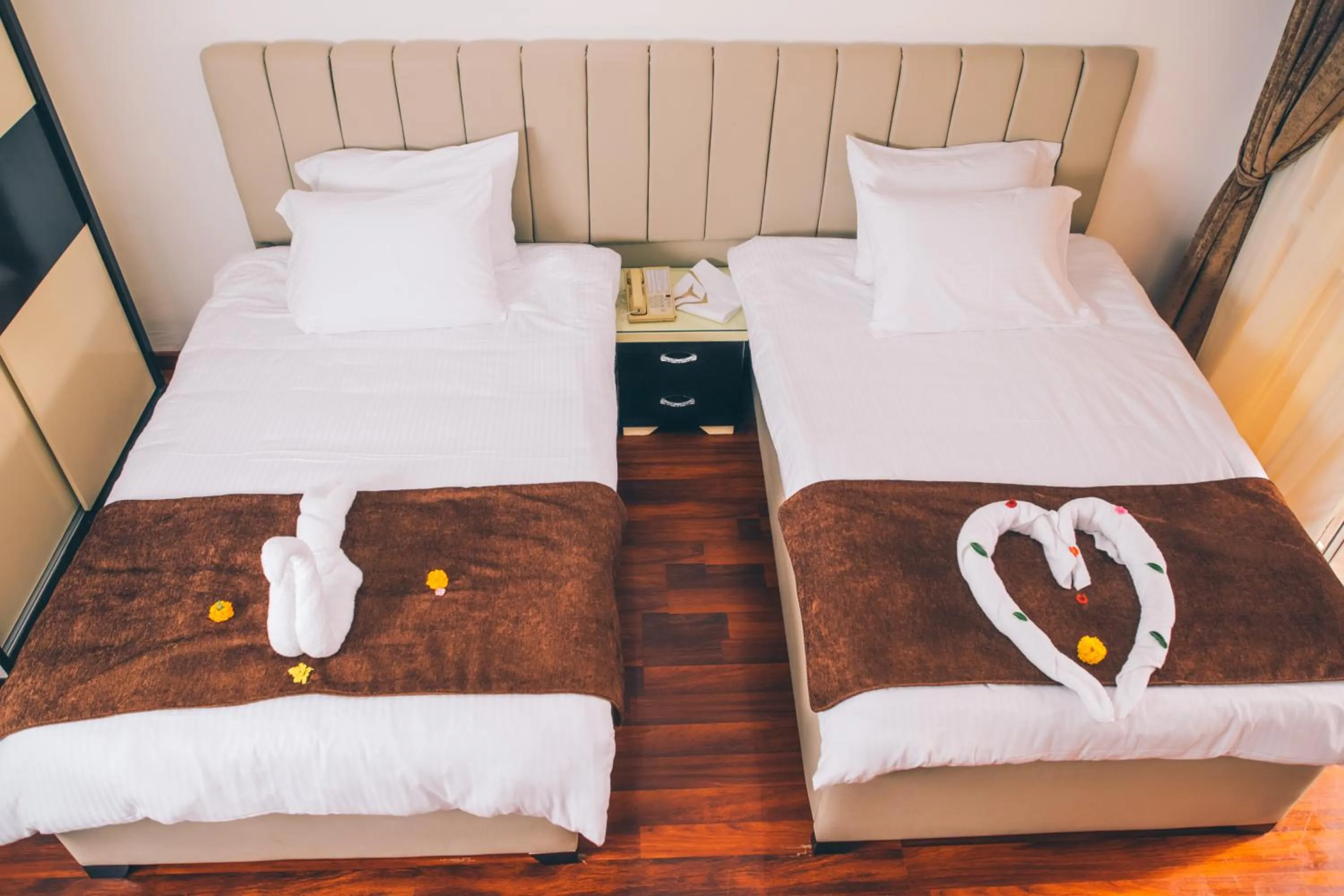Bed in Jewel Maadi Cabins and Club