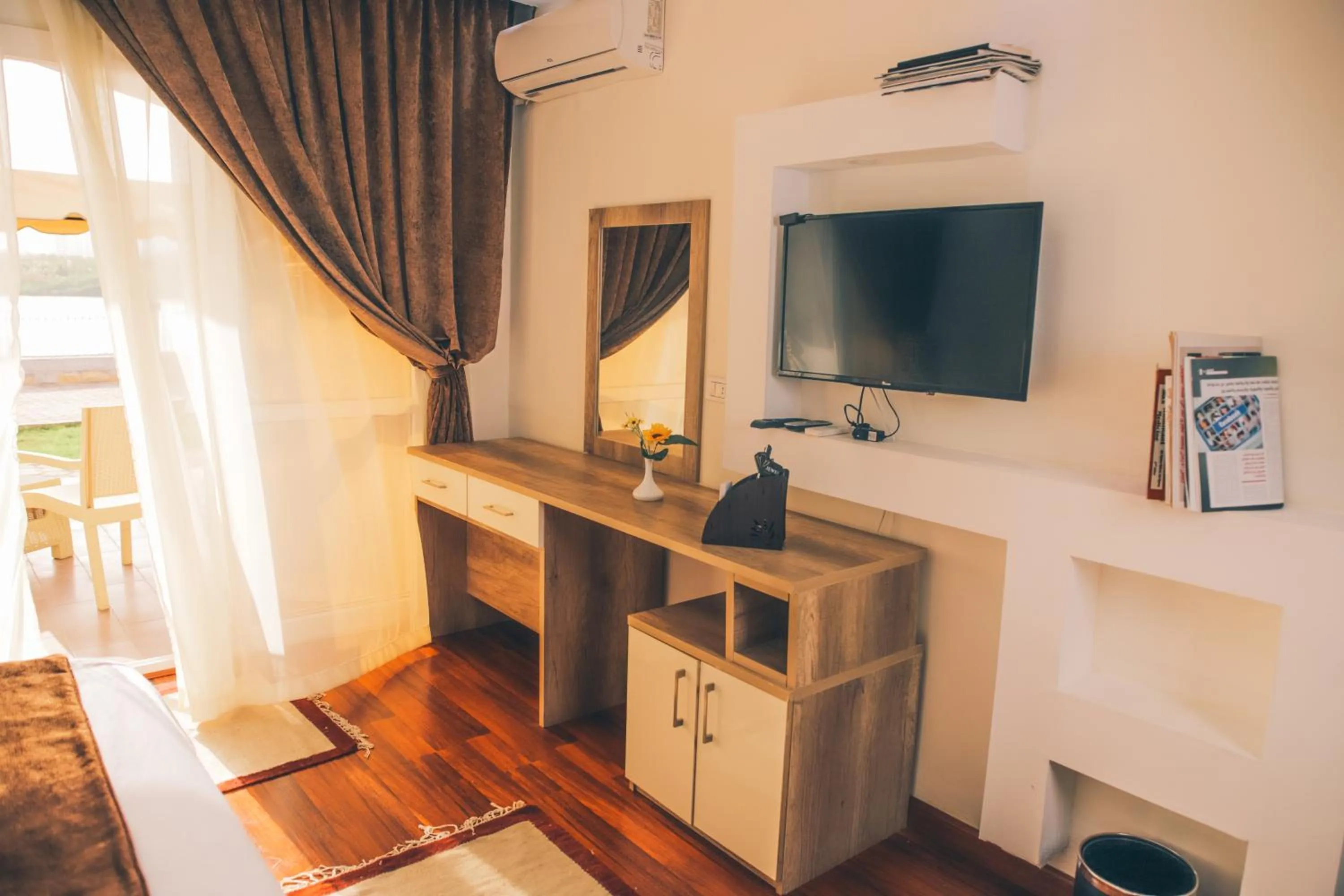 TV and multimedia in Jewel Maadi Cabins and Club