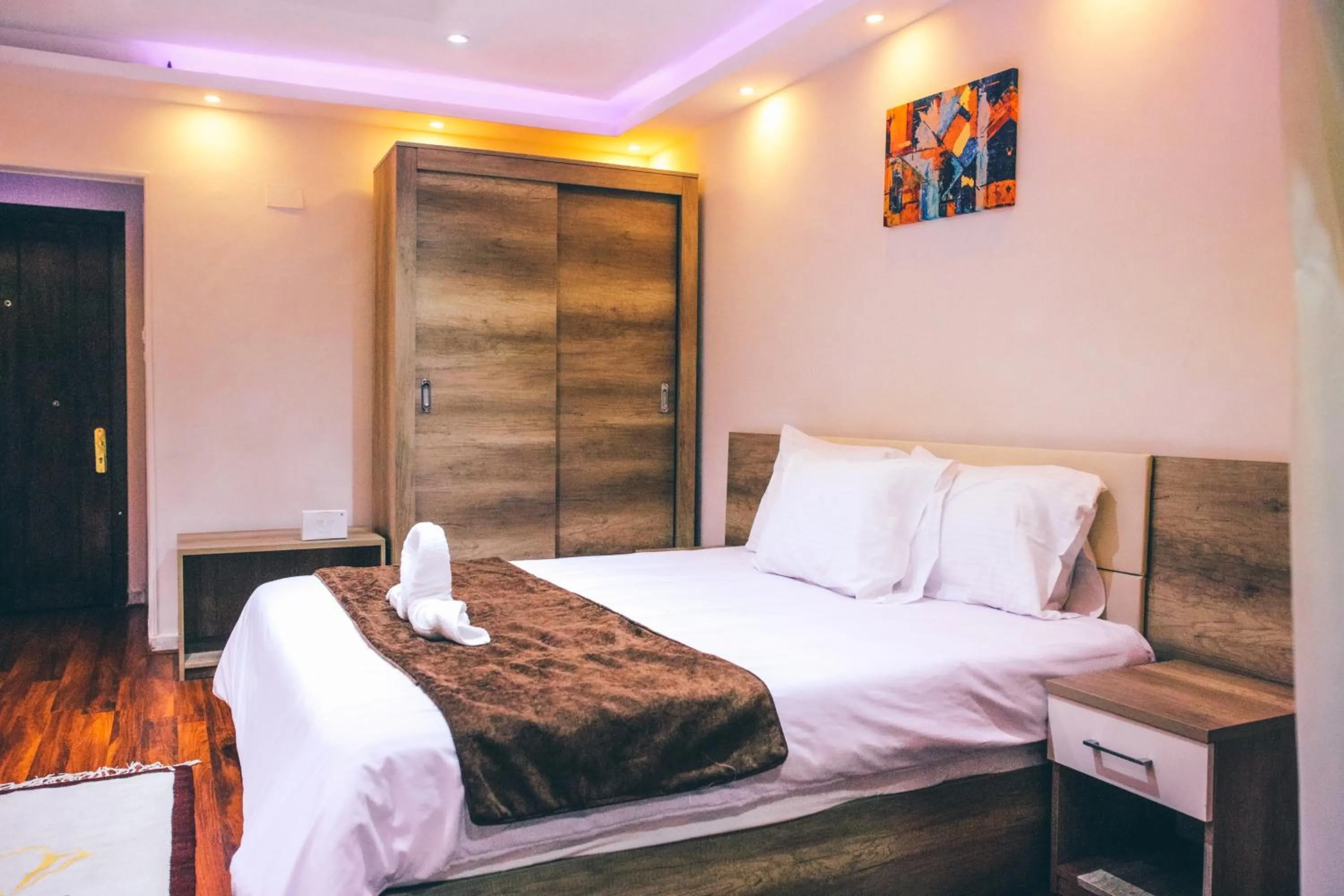 Bed in Jewel Maadi Cabins and Club