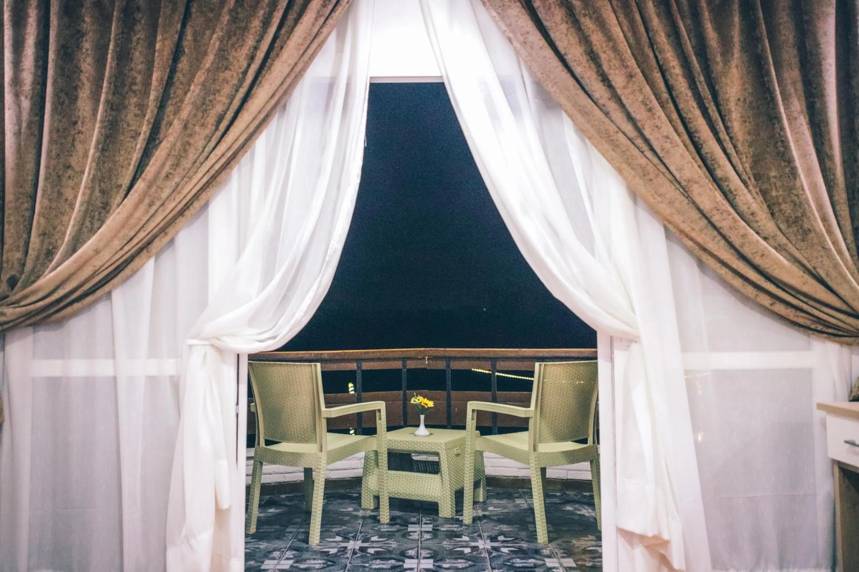 Patio in Jewel Maadi Cabins and Club